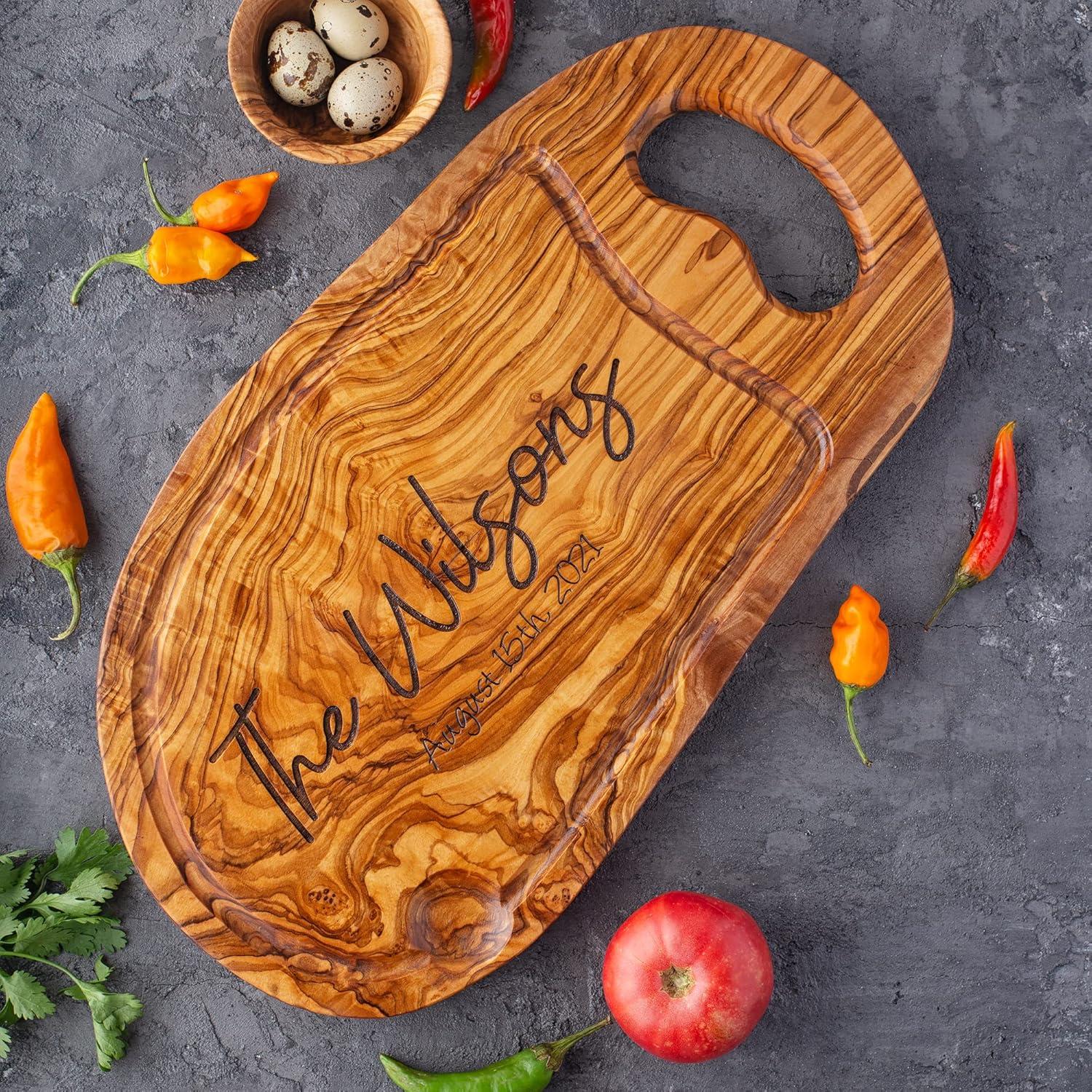 Tabla de Cortar Personalizada de Madera de Olivo 40.6x16.5 cm