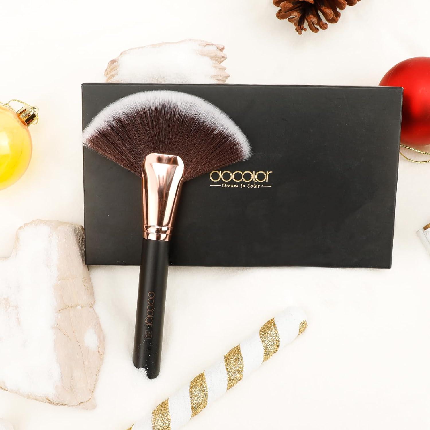 Brocha de Abanico Docolor DC11 Grande 100mm para Maquillaje