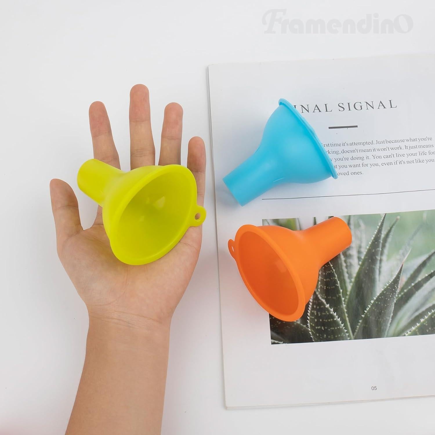 Set de 4 embudos de silicona Framendino para cocina