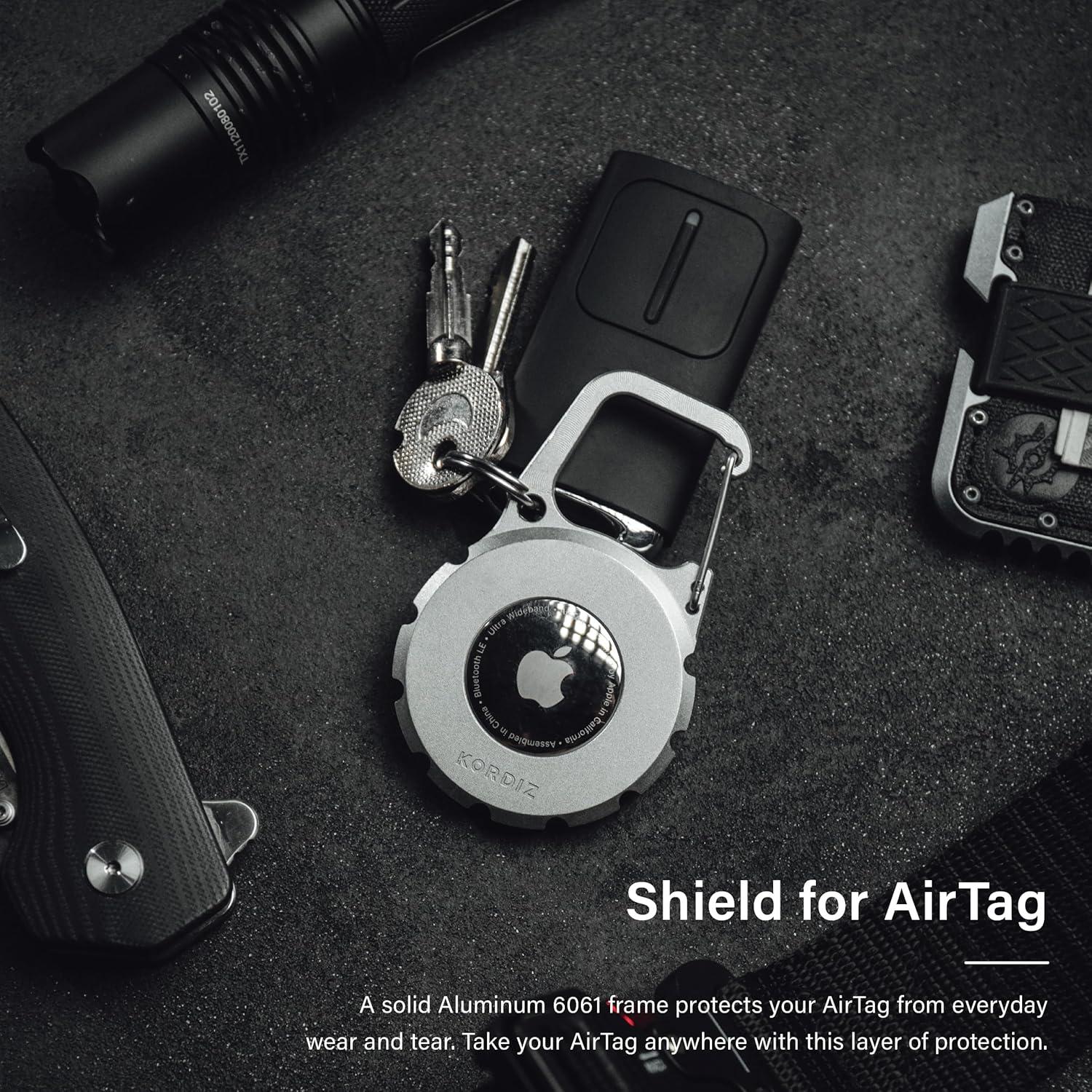 Soporte Mosquetón KORDIZ para AirTag - Aluminio y Cuero Plata