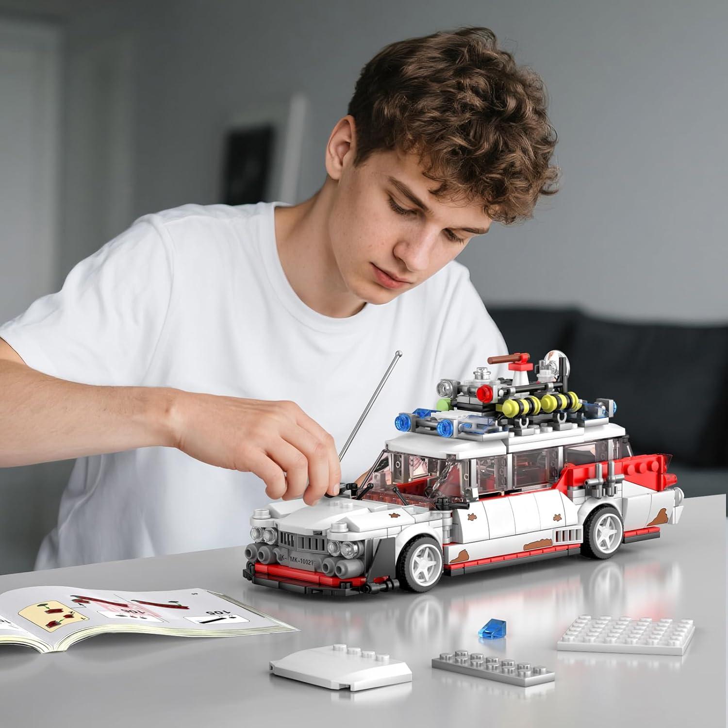 Mould King Autobús Fantasma ECTO-1 636 Piezas Juguete