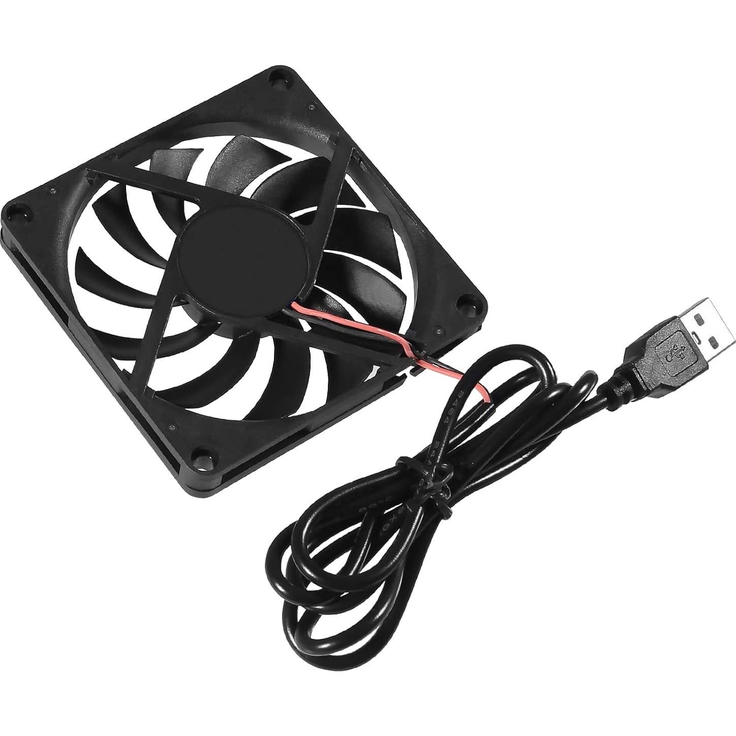 Paquete de 4 Ventiladores USB UMLIFE 80x80x10mm 5V Silenciosos