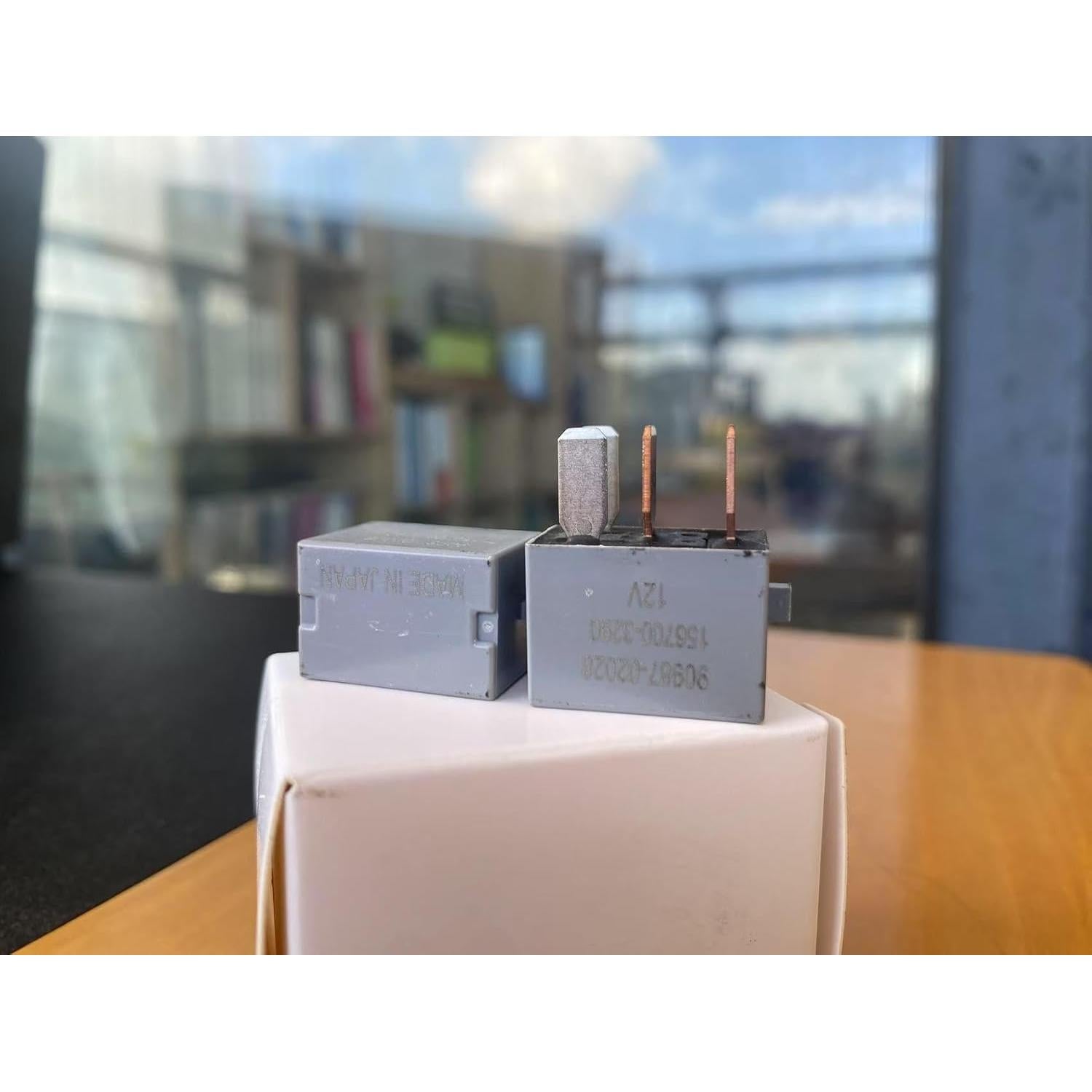 Relé de A/C Rainco 90987-02028 Compatible Toyota Lexus