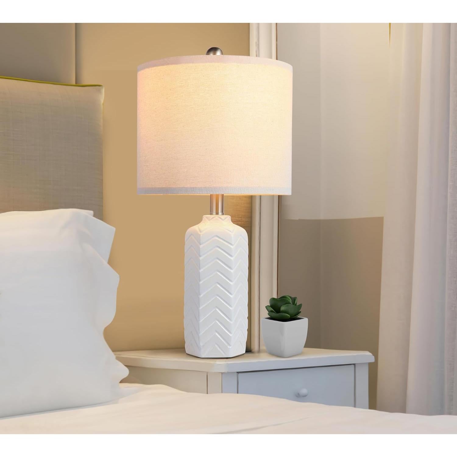 Lámpara de Mesa Cerámica WEITERS 22" Blanca Juego de 2