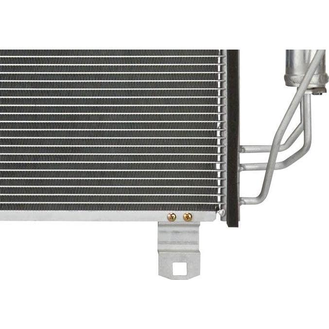 Condensador de A/C Toyota Yaris 30002 Refrigeración Automotriz