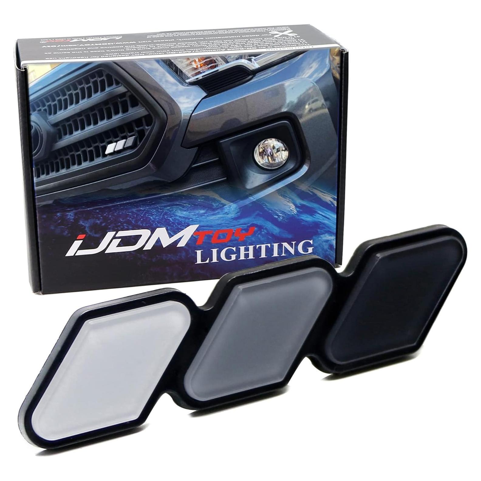 Insignia de Rejilla Retro iJDMTOY 3 Colores para Toyota