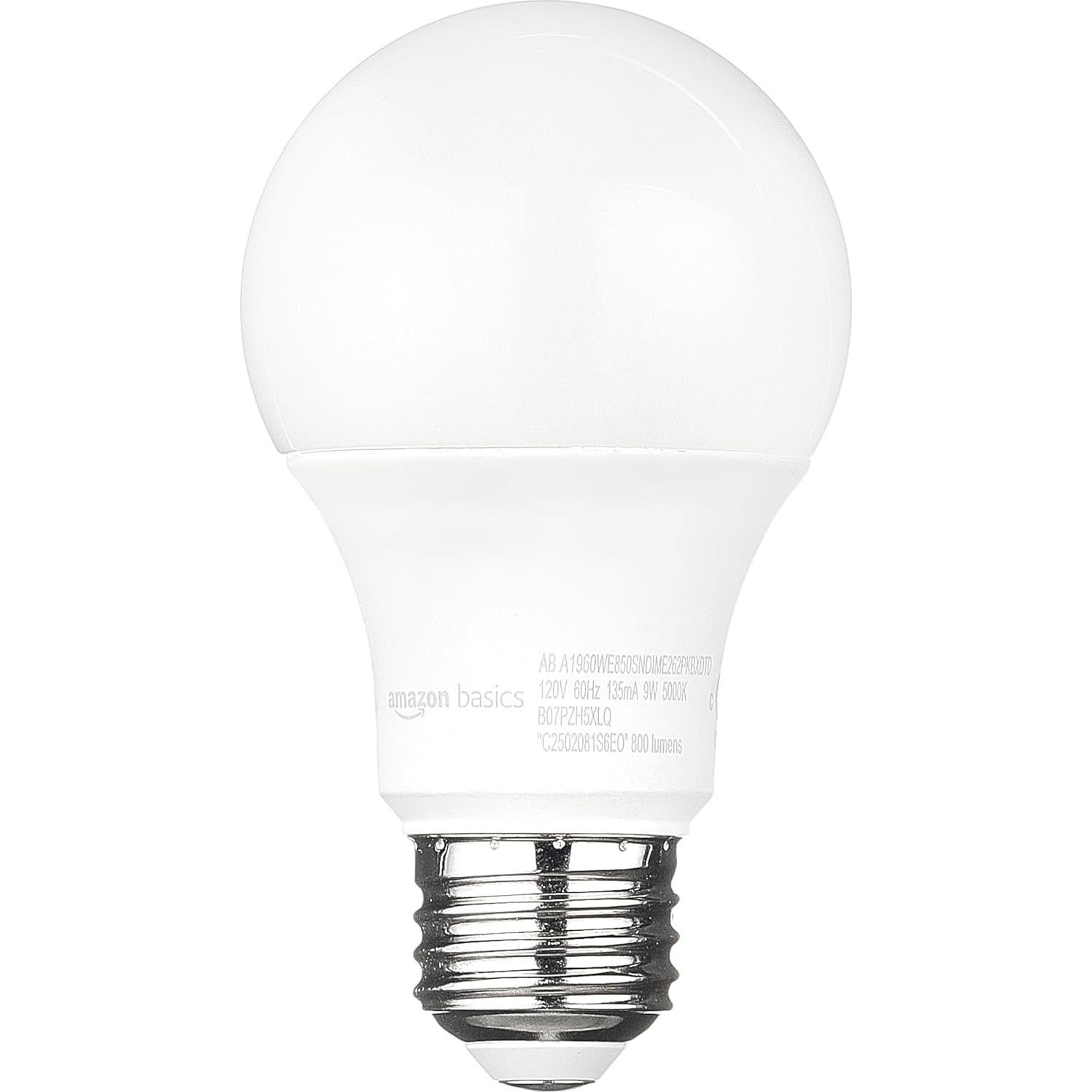 Bombilla LED exterior Amazon Basics 9W con sensor 5000K E26 2 unidades