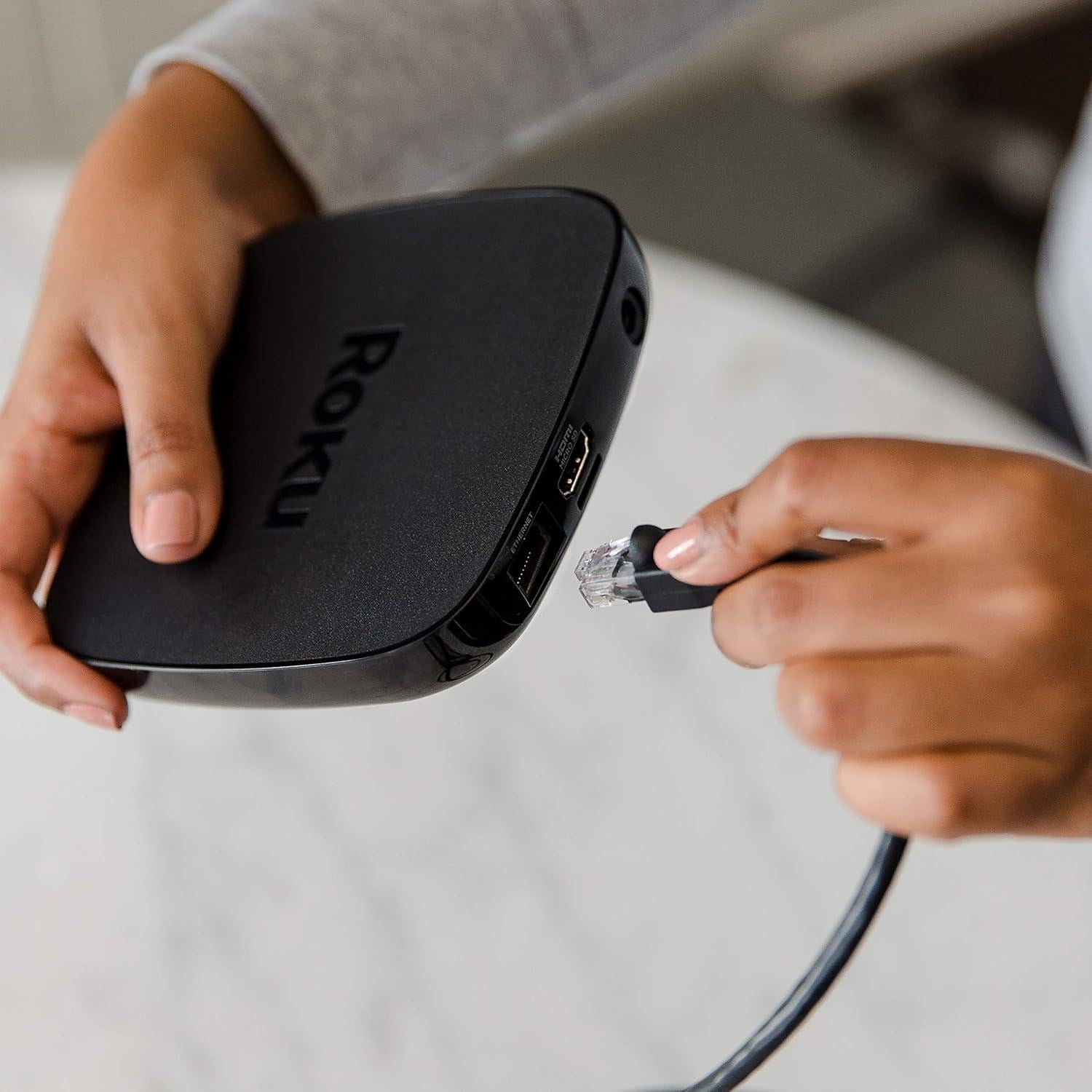 Reproductor de medios Roku Ultra 4K HDR con auriculares JBL