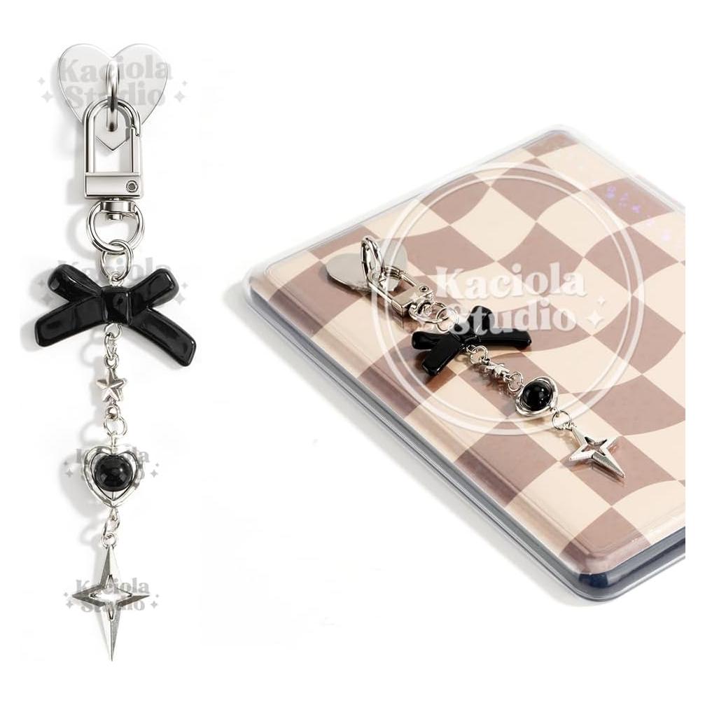 Cadenas de Encanto Kaciola para Kindle y E-Readers - Lazo Negro