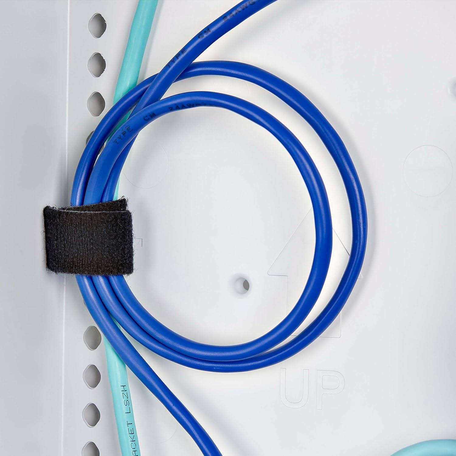 Caja de Medios Estructurada StarTech 28" (92.9x16.3x48.5cm) Blanco