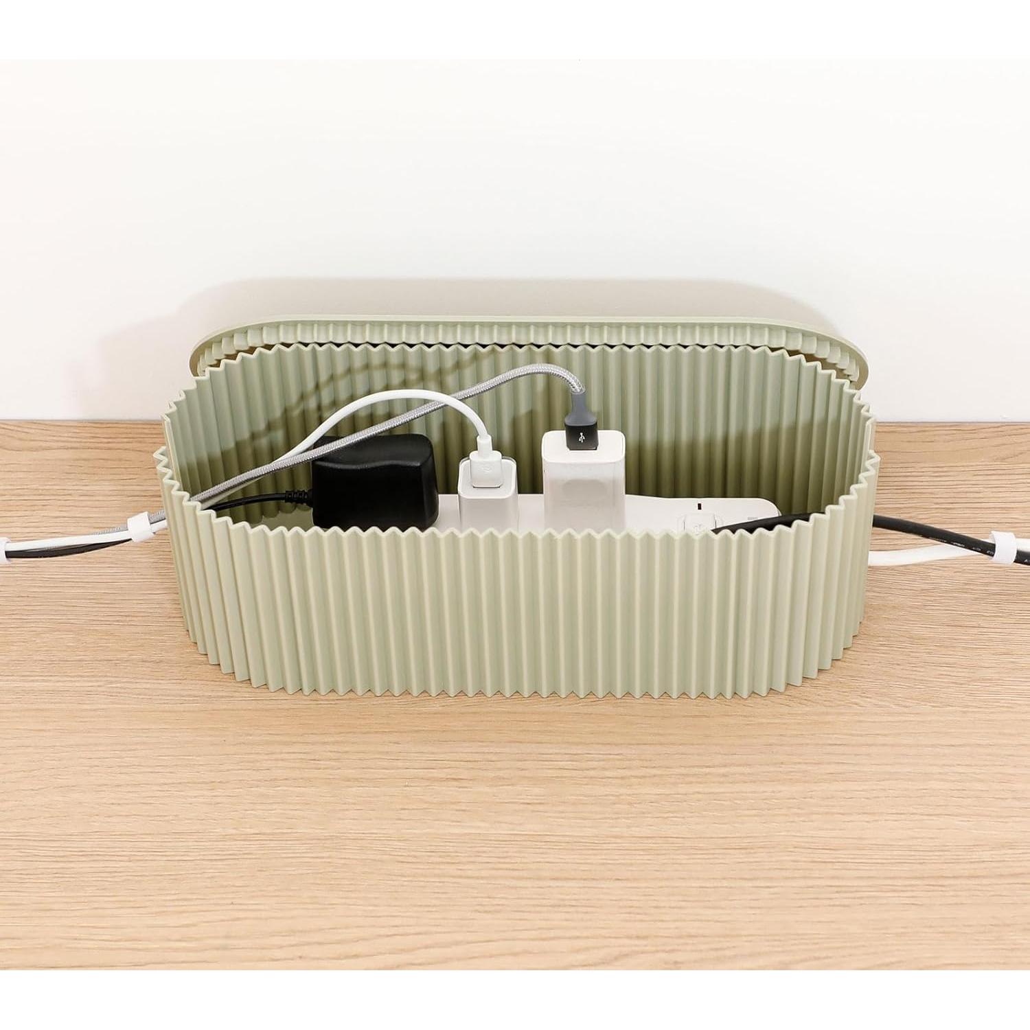 Caja Organizadora de Cables NINEWEEN Verde Pequeña 32.3x13x10.4cm