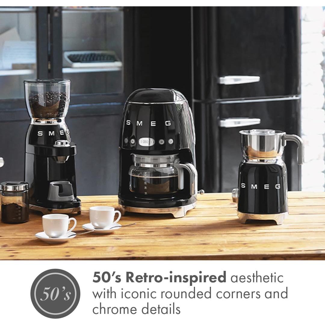 Espumador de Leche Smeg MFF01 Negro 500W Retro