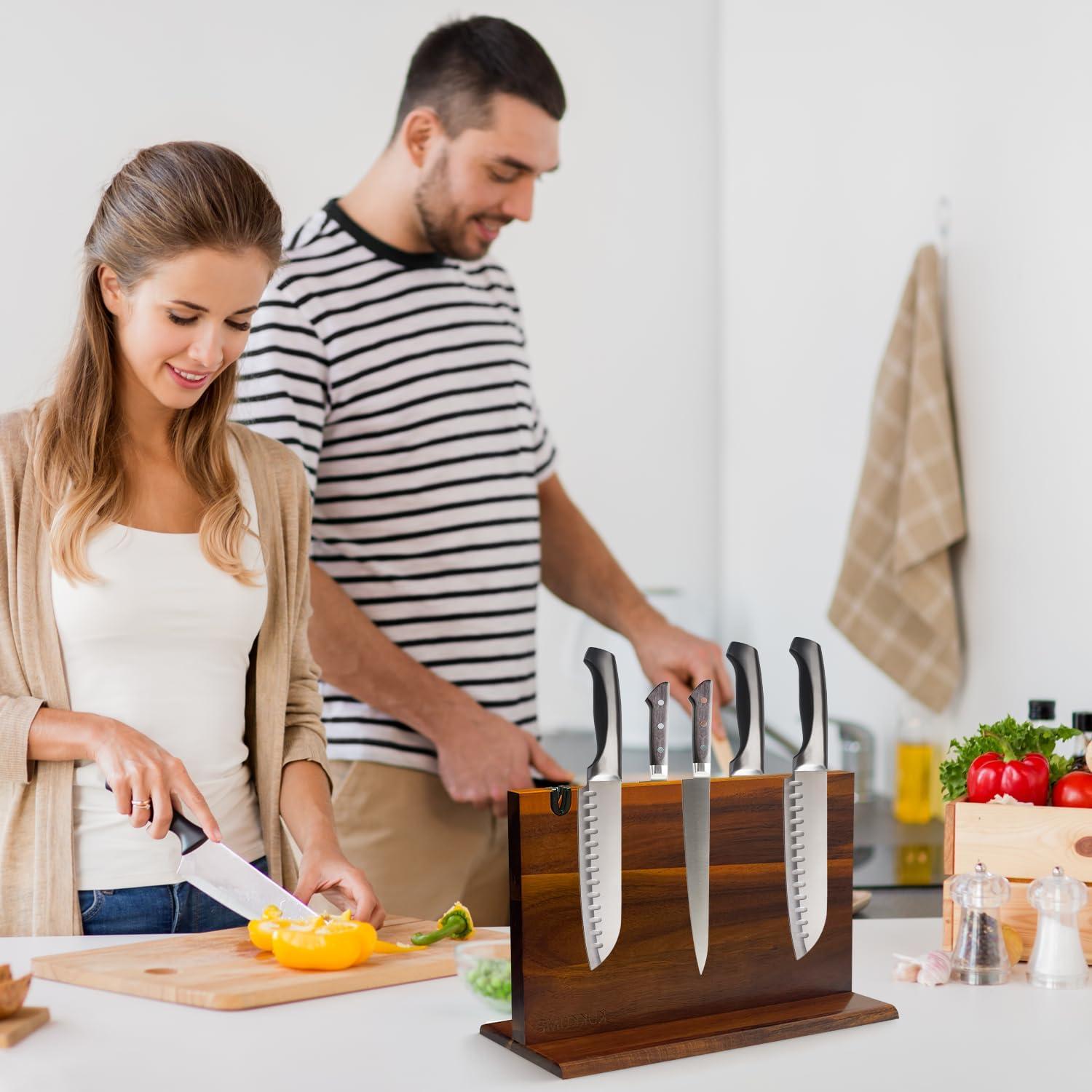 Bloque Magnético KUKKUME para Cuchillos 37.8x25.4cm con Afilador