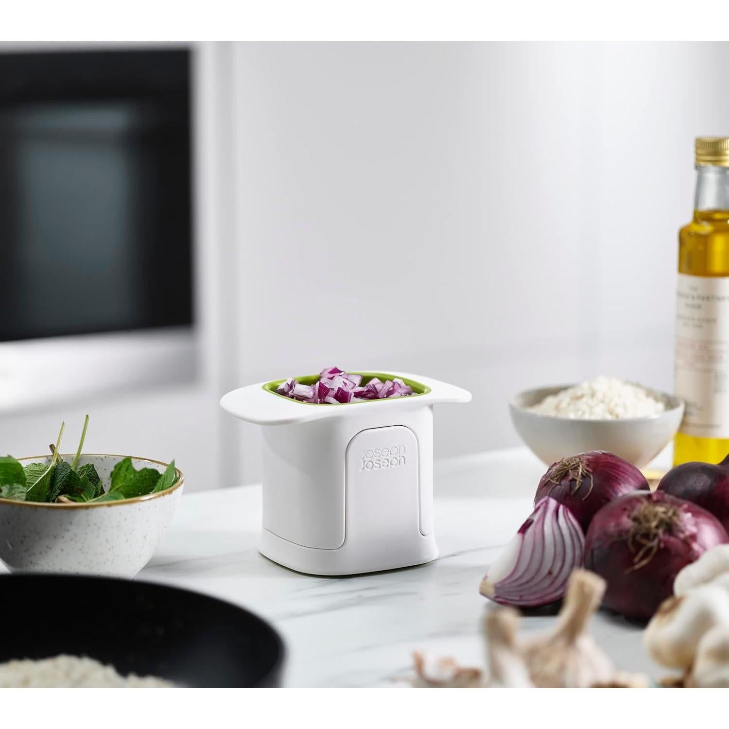 Picador de Verduras Joseph Joseph ChopCup, Cuchillas de Acero Inoxidable