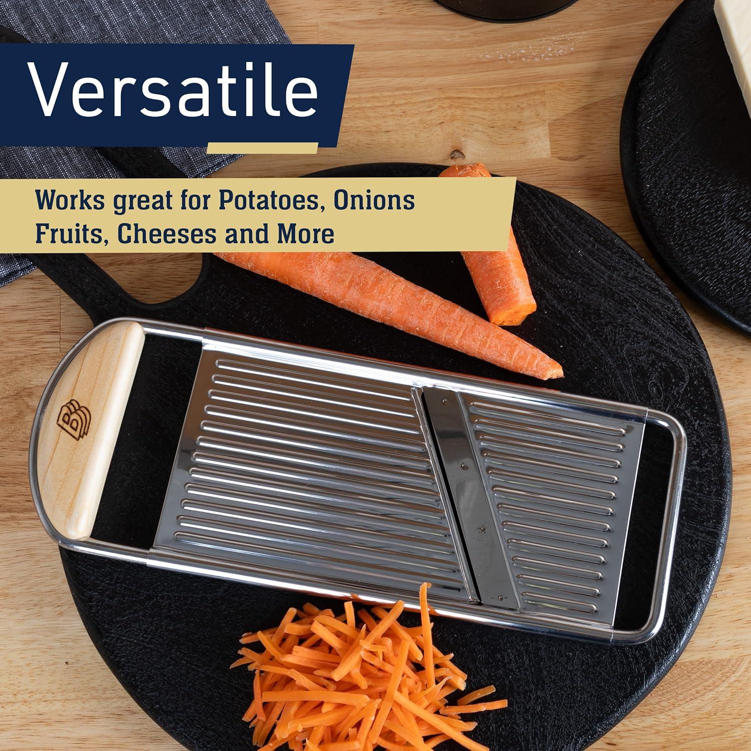 Rallador de Queso de Mano Kings County Tools - Acero Inoxidable y Madera de Cereza