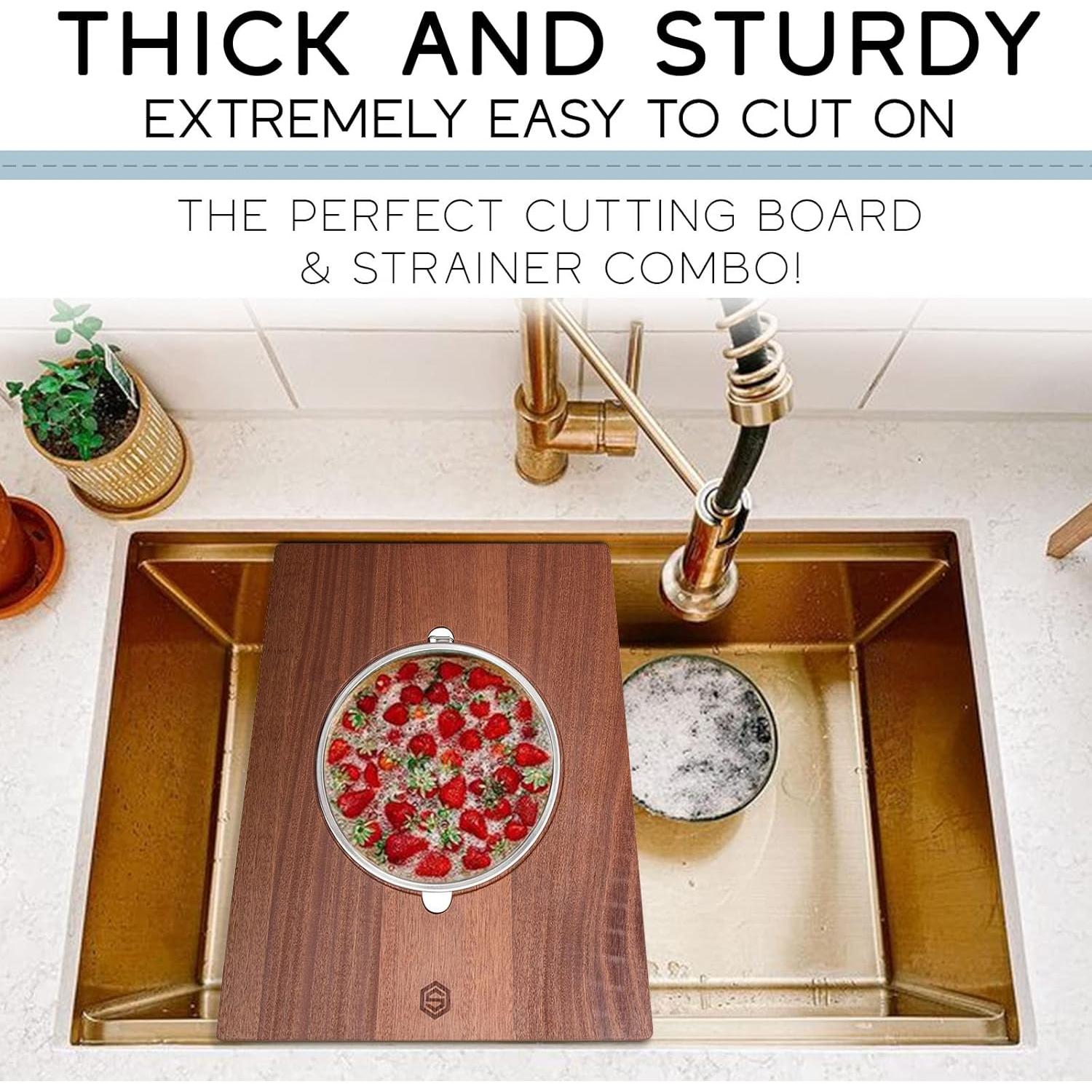 Combo Tabla de Cortar Madera y Colador Strictly Sinks 44x35cm