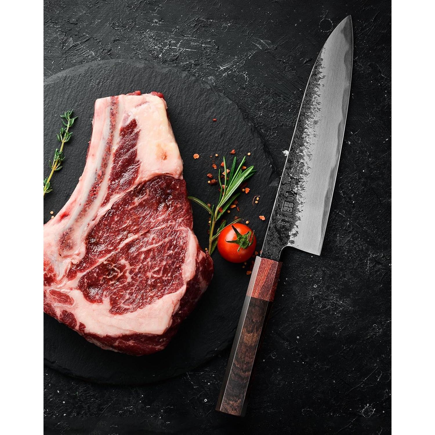 Cuchillo de Chef Japonés Kanngou 210mm Forjado Negro con Mango de Madera