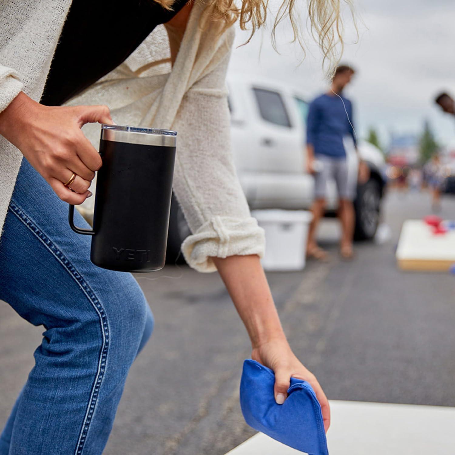 Taza Aislada al Vacío YETI 24 oz Taupe Cabo con Tapa MagSlider