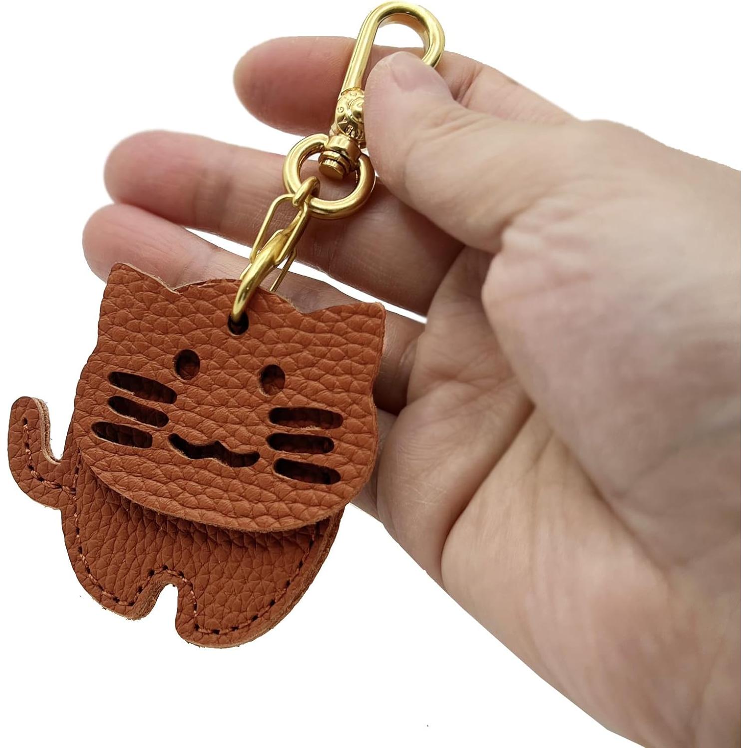 Funda de llavero de cuero Della Stella para AirTag gato