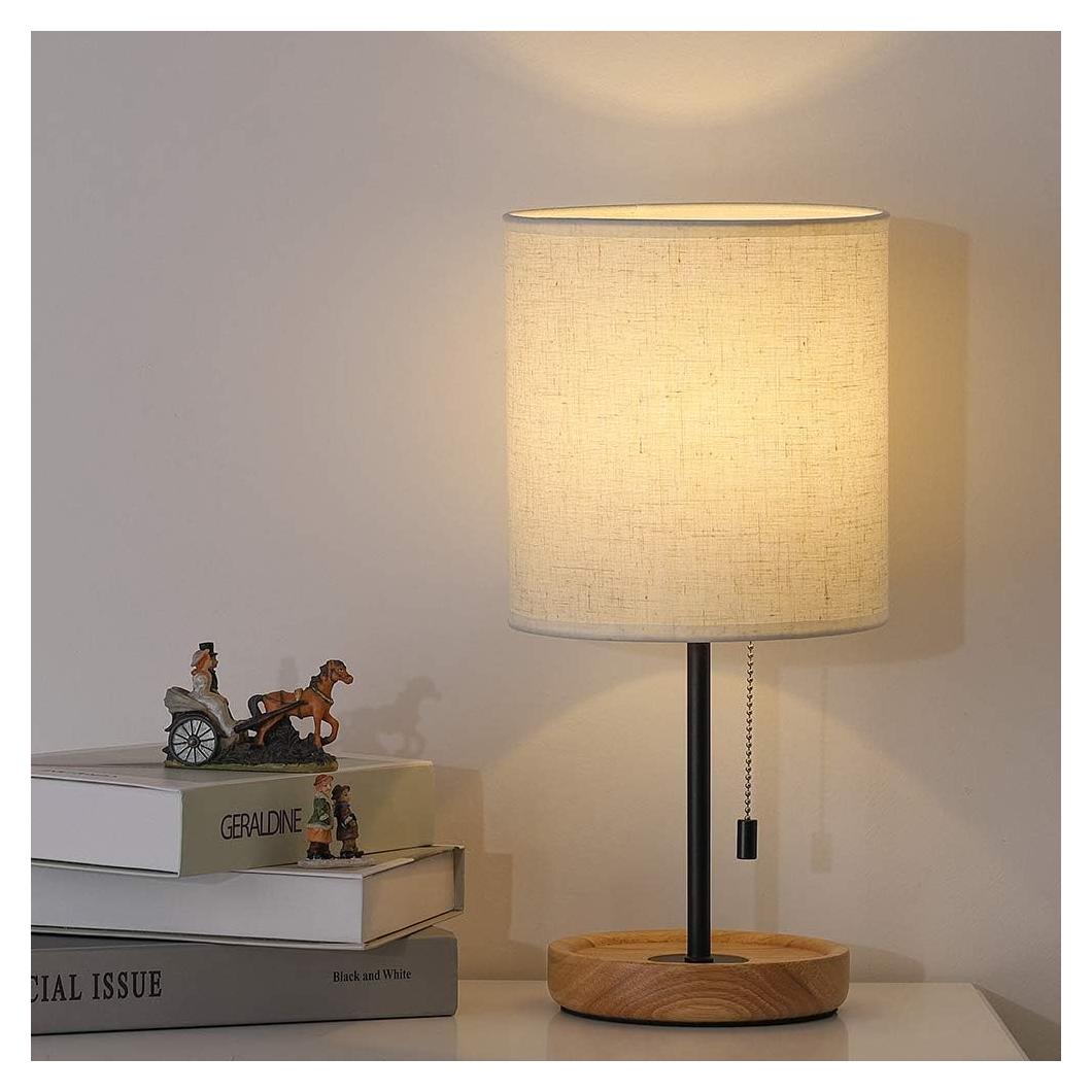 Lámpara de Mesa Moderna CADUKE LR2 con Base de Madera y Pantalla de Lino