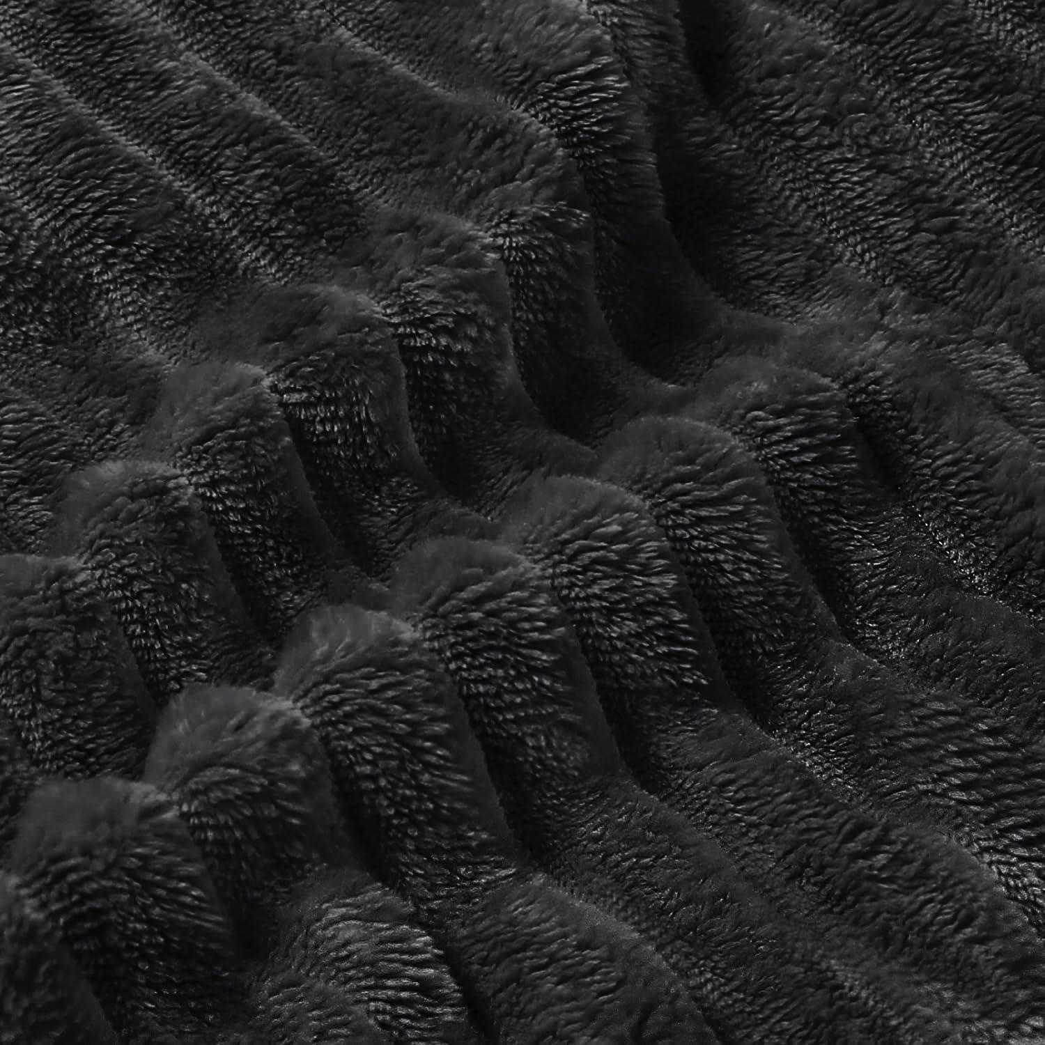 Manta de Forro BEDELITE King Jacquard Rayas 3D Suave Negro