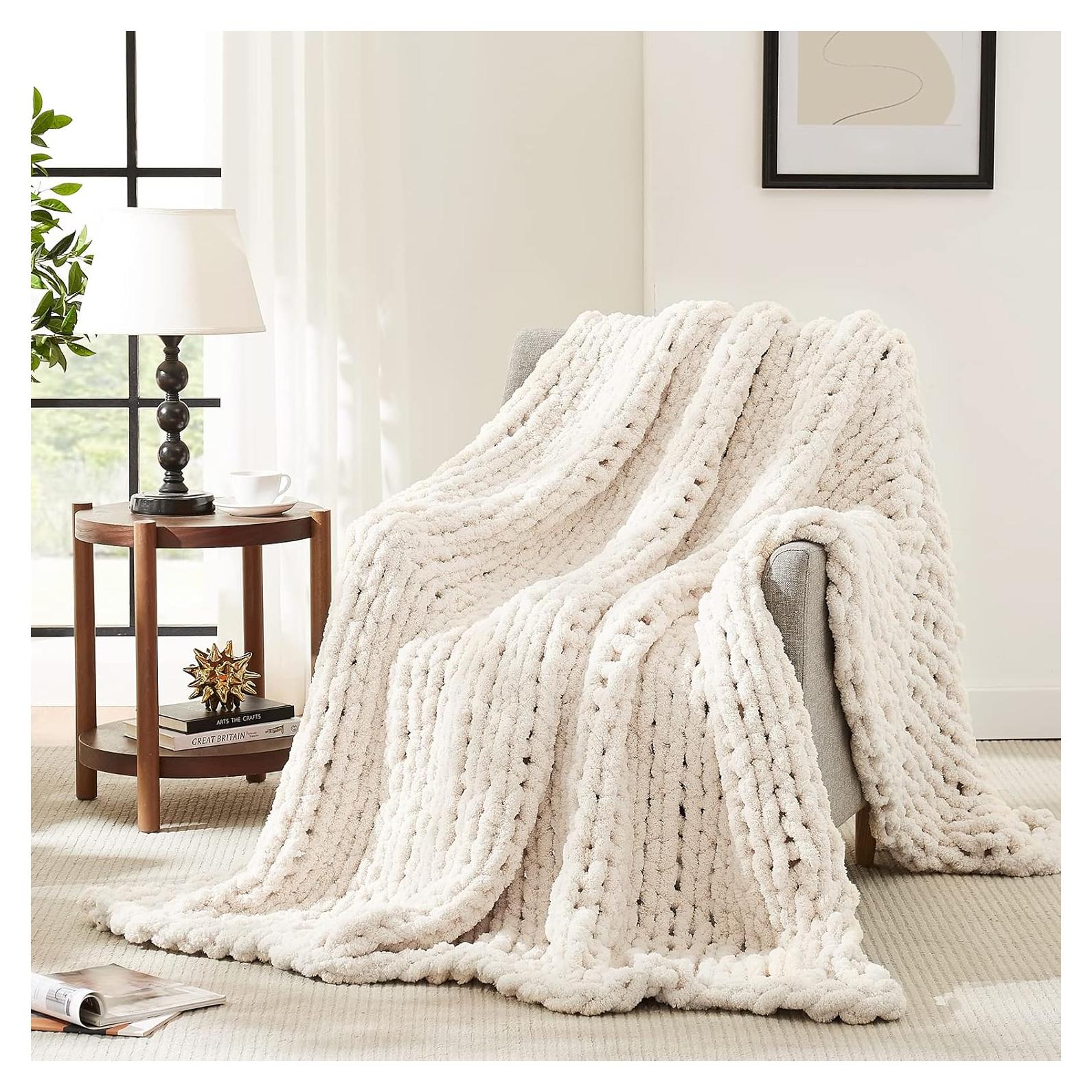 Manta de punto grueso L'AGRATY 100% Chenilla 127x152 cm