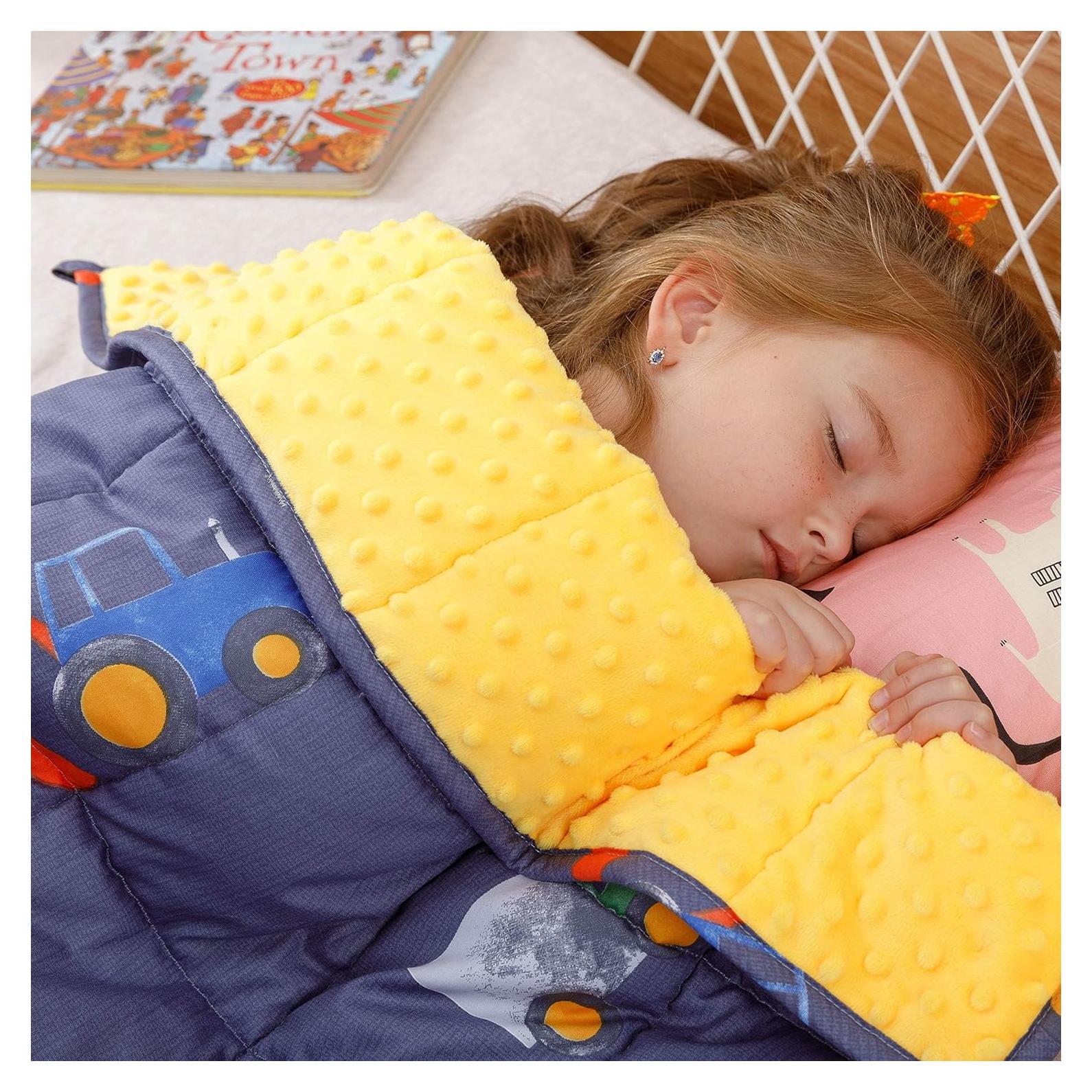 Manta con peso Uttermara 2.27 kg, 91x122 cm, Mundo coches azules