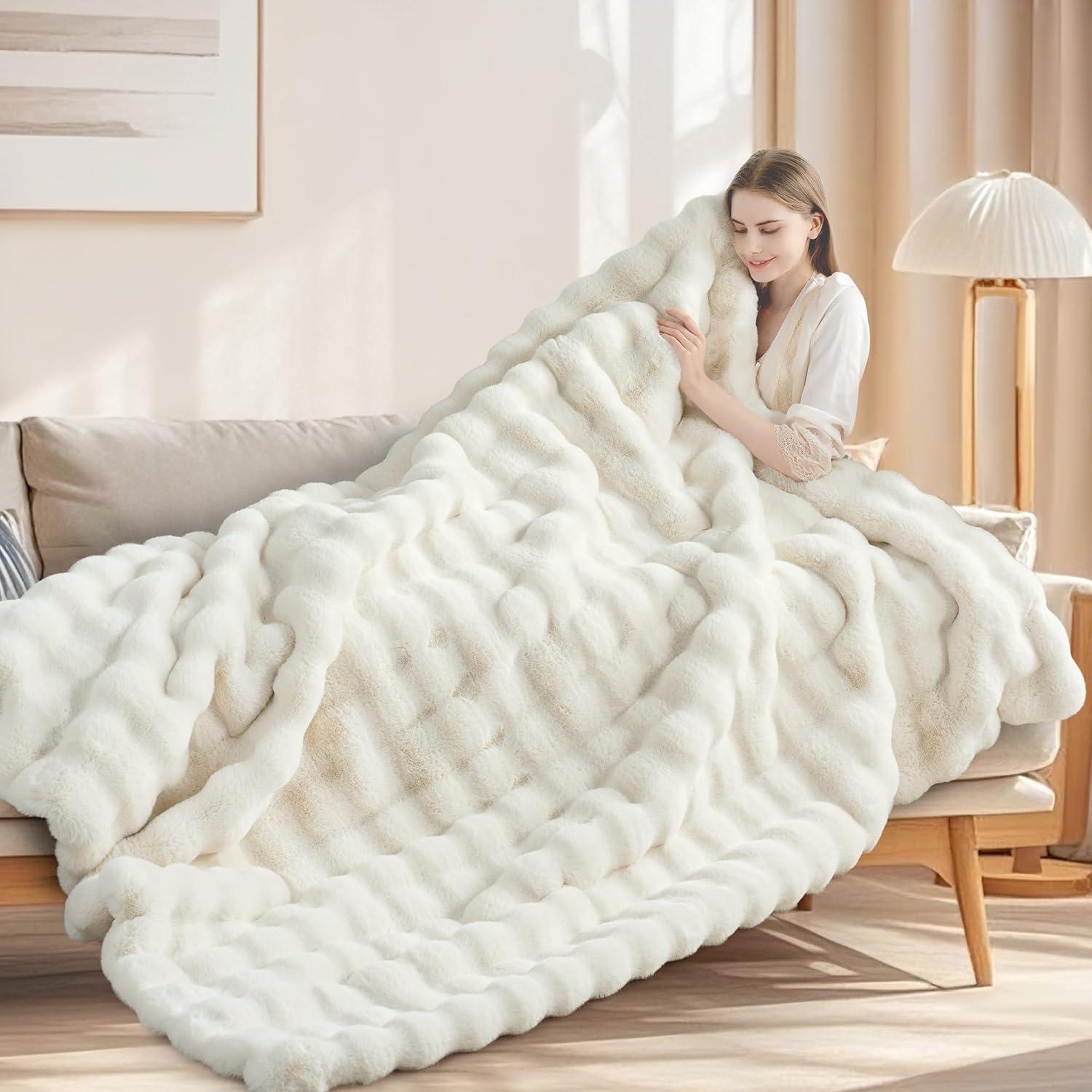 Manta de Piel Falsa Touchat 1000GSM Reversible Blanca 1.0 Unidad