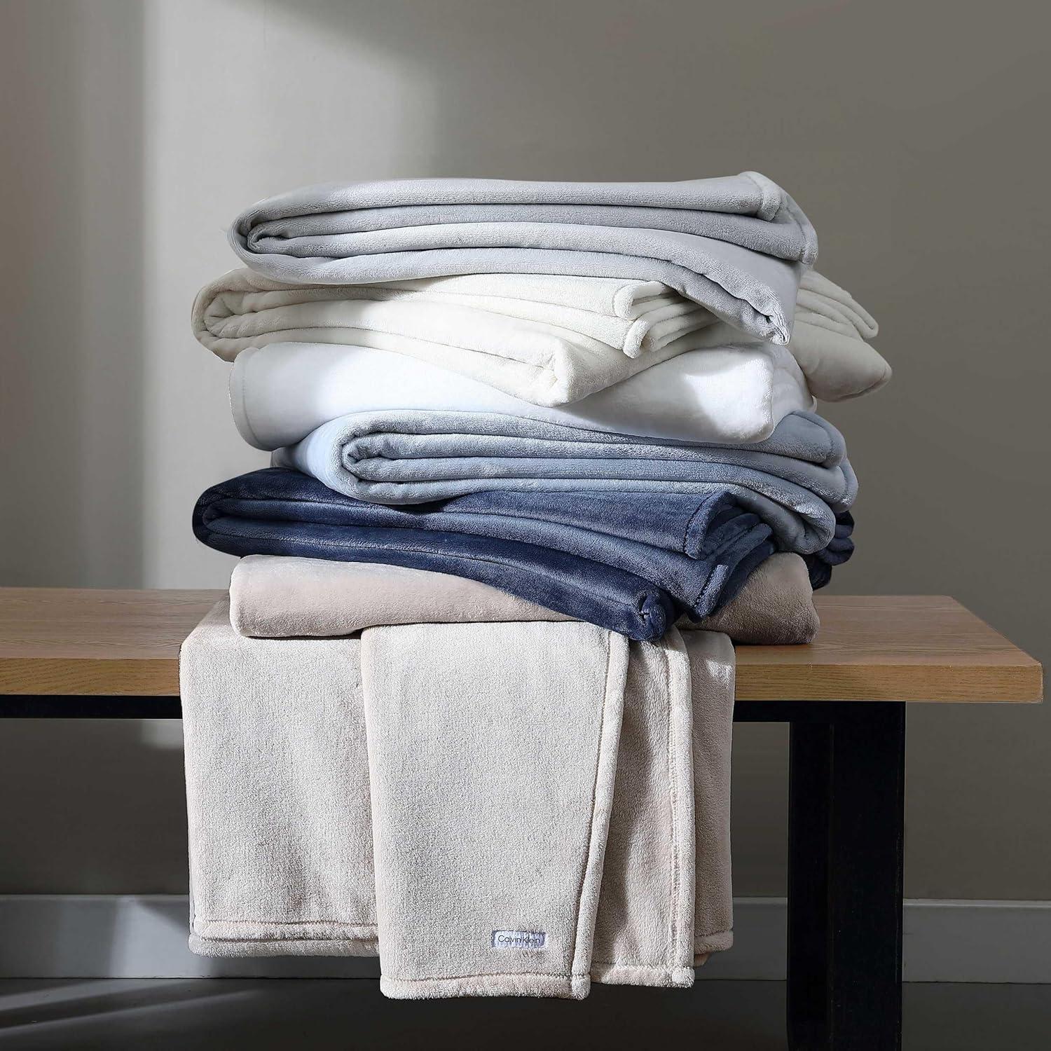 Manta Queen Calvin Klein Core de Felpa 100% Poliester Azul