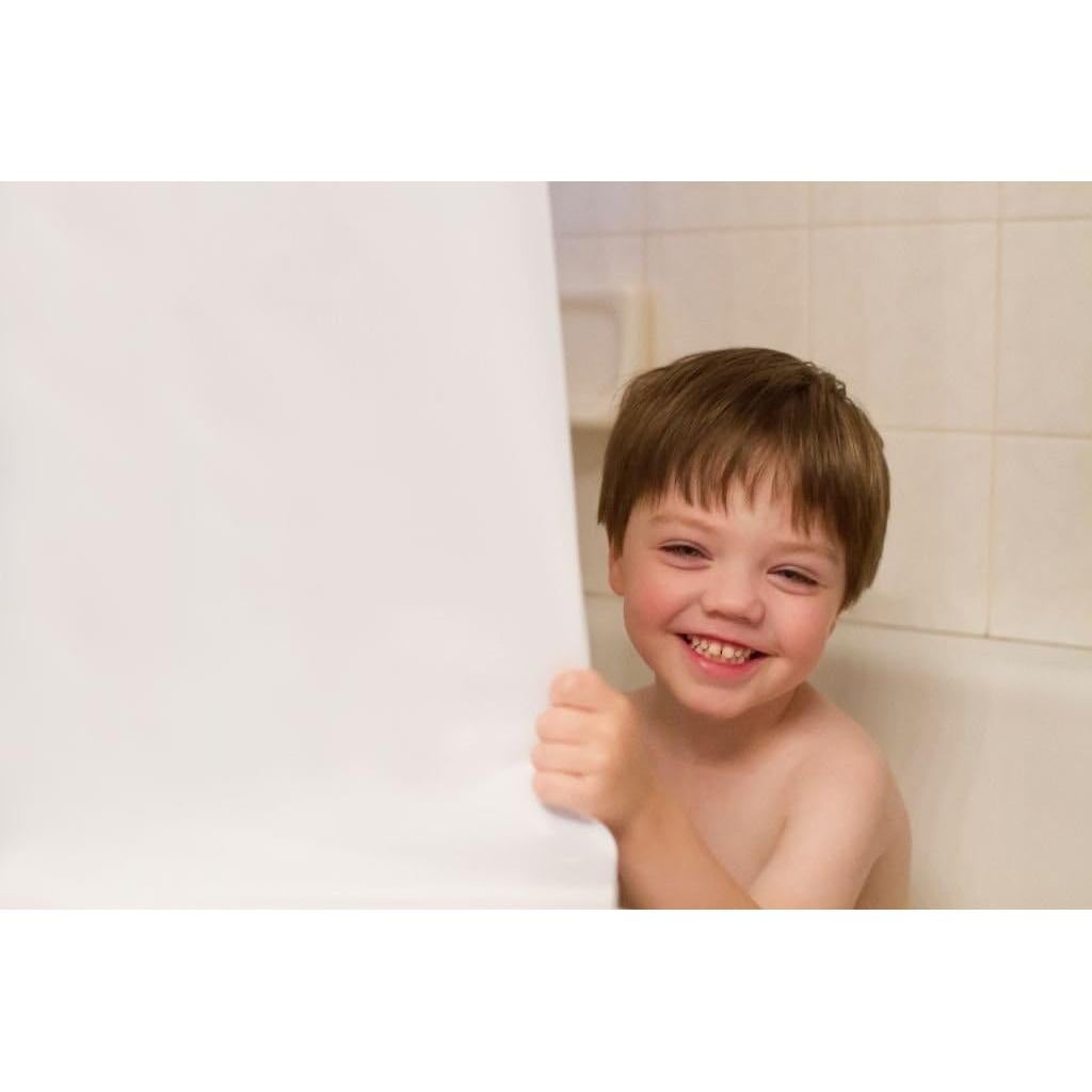 Forro de Cortina de Ducha DeLaine 100% PEVA 182.88 cm x 182.88 cm