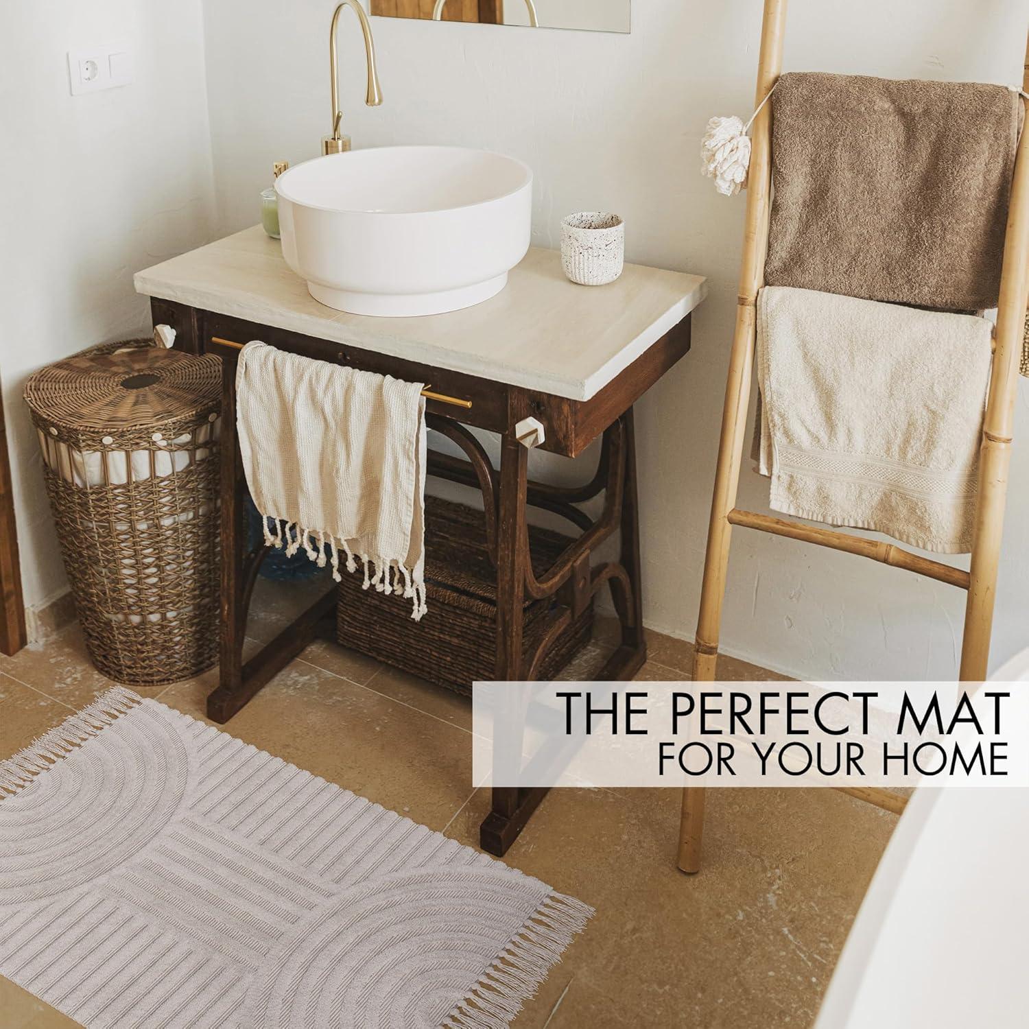 Alfombra de Baño KIBAGA Boho 61x91 cm Antideslizante Lavable