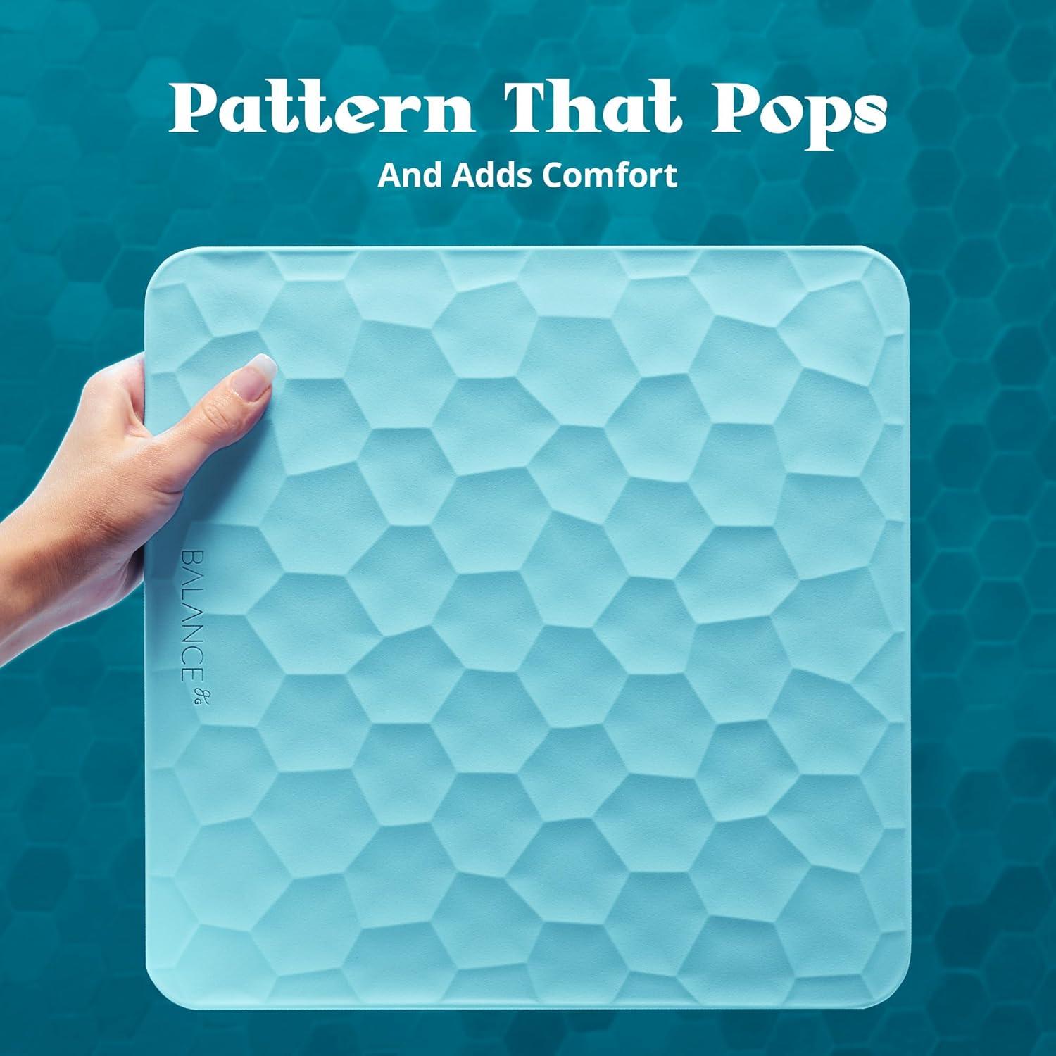 Báscula de baño digital Greater Goods con cubierta de silicona