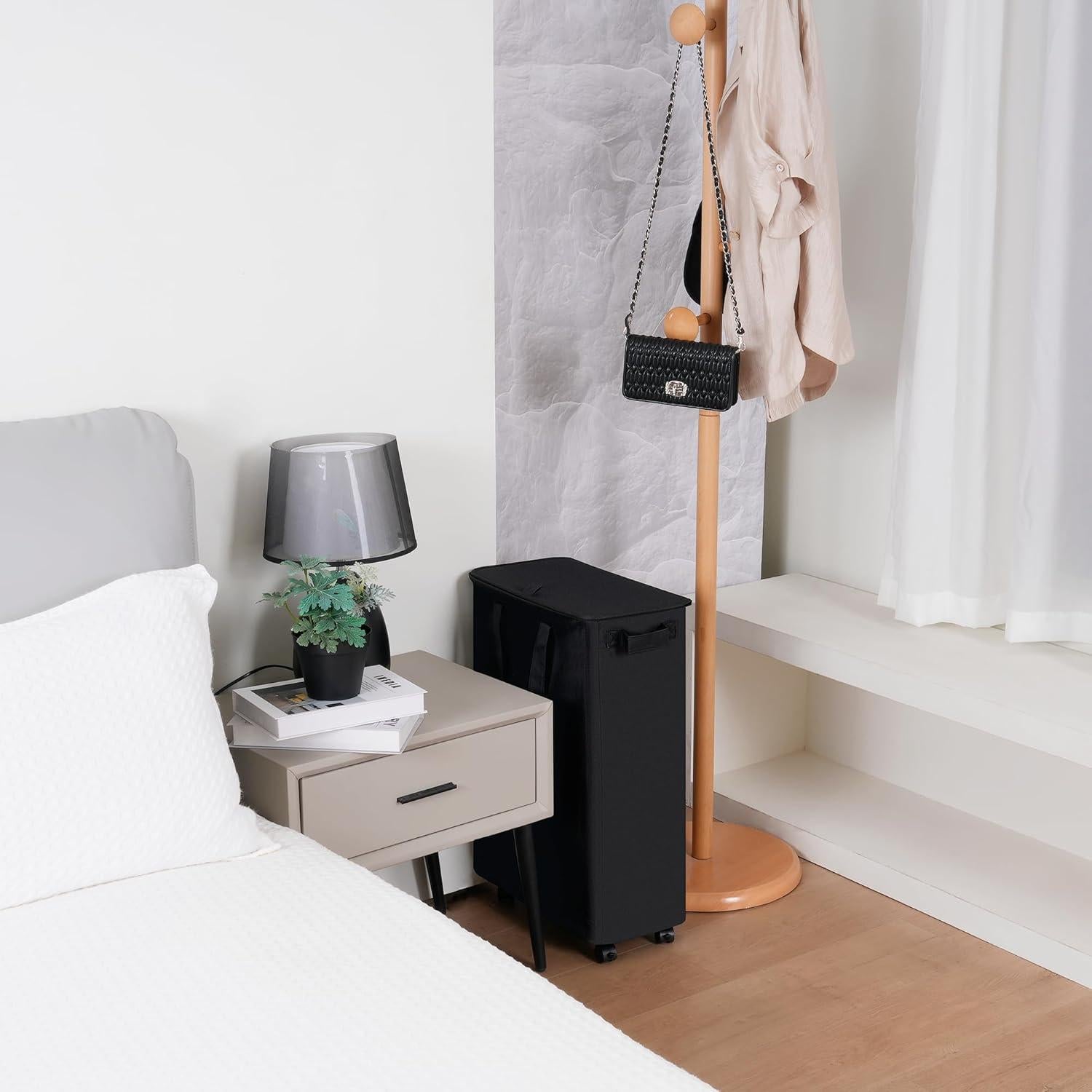 Cesta de Ropa Slim Vincona 55L con Tapa y Ruedas Negra