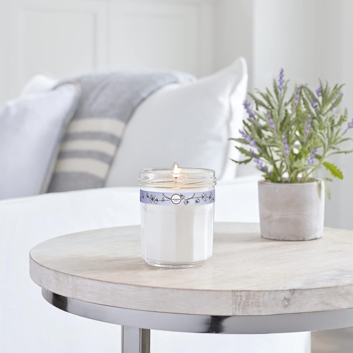Vela Aromática de Soja Lavanda Mrs. Meyer's 204g - 35h