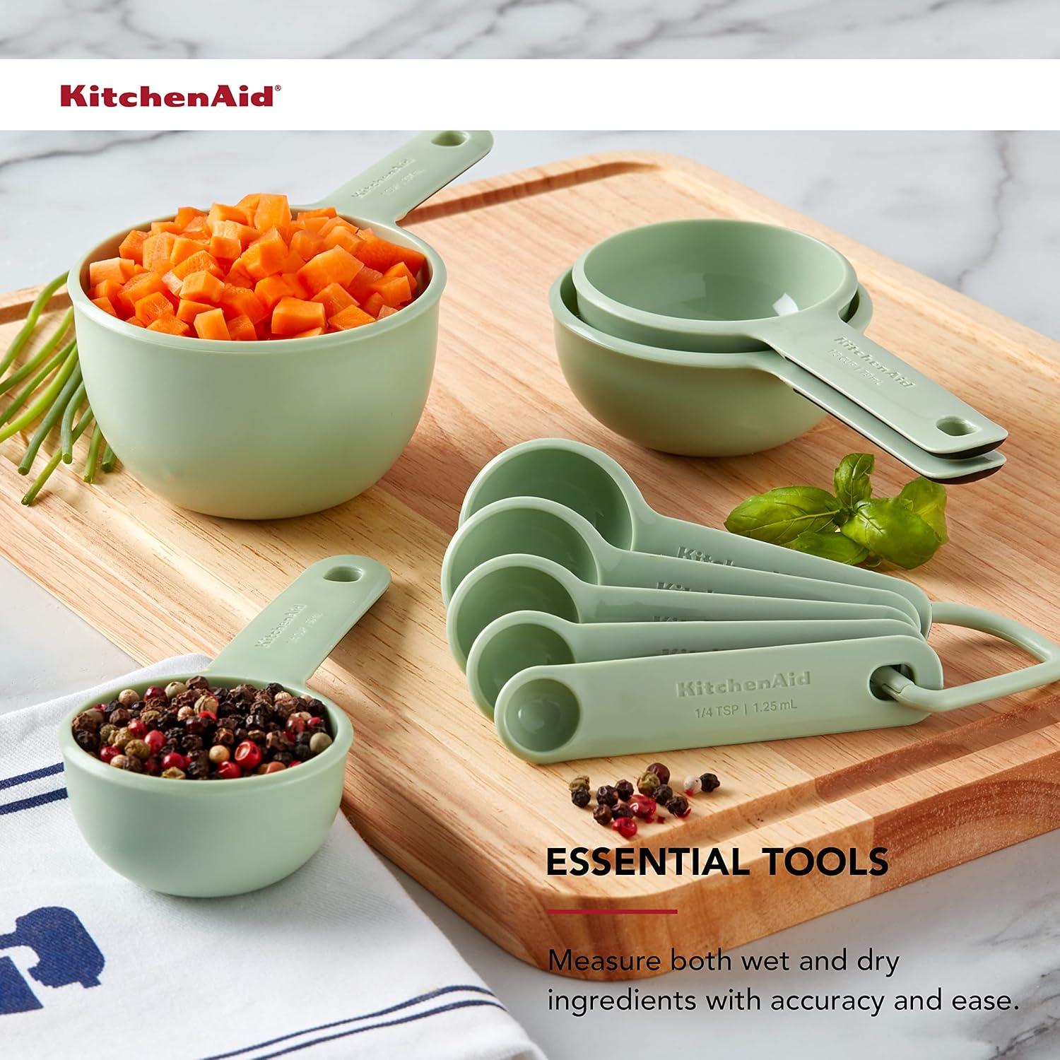 Juego de Tazas y Cucharas Medidoras KitchenAid 9 Piezas Pistacho