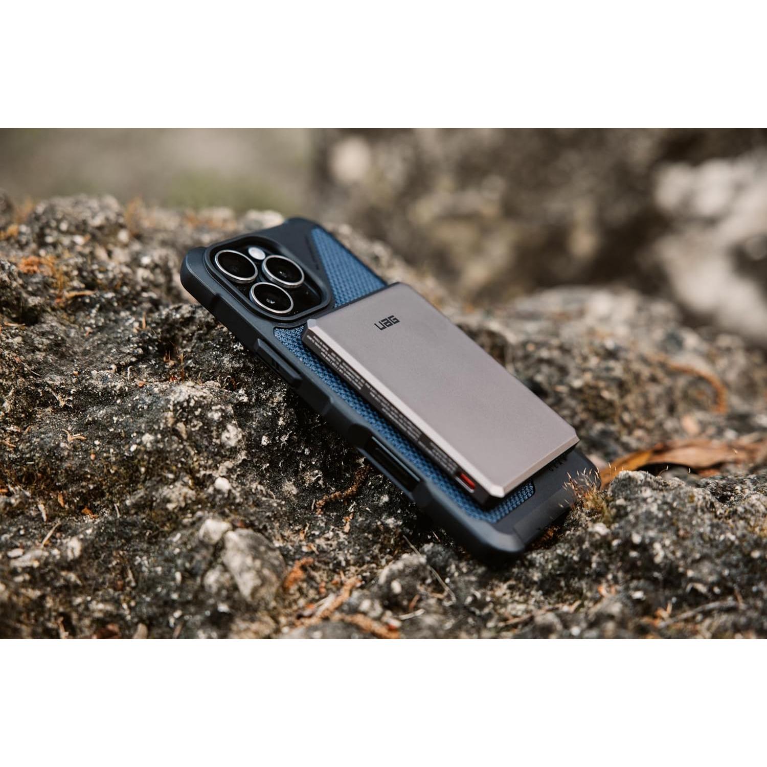 Batería Externa UAG 5000mAh Carga Rápida USB-C Inalámbrica