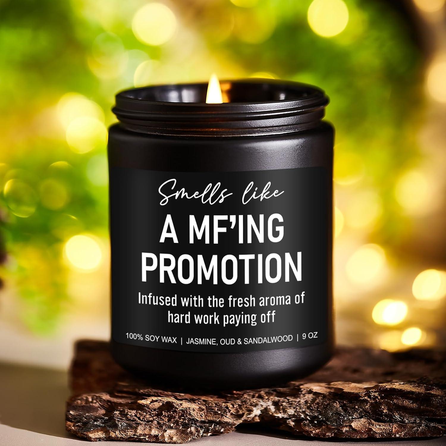 Vela Aromática Huele a Promoción Younift 255 g - Regalo Divertido