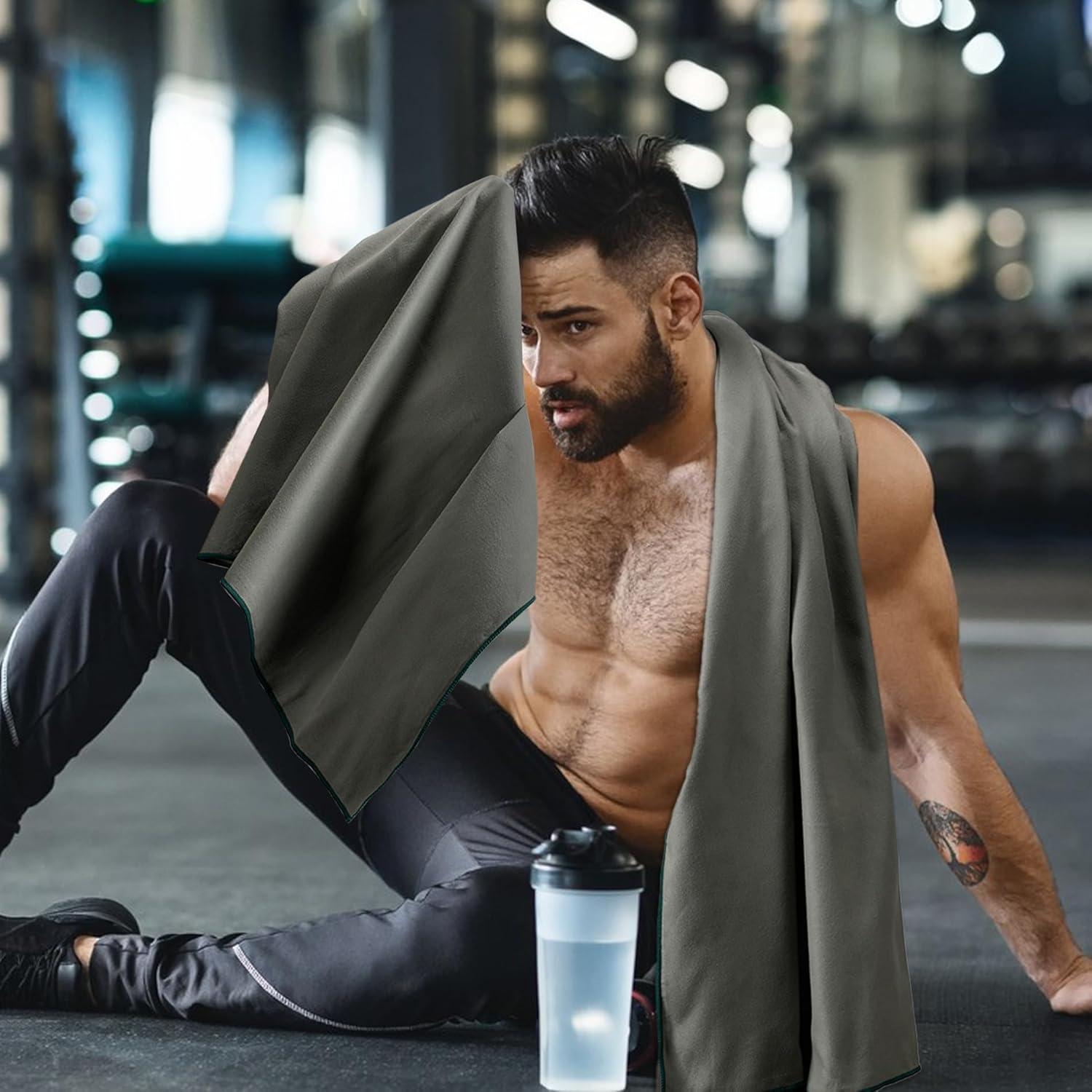 Toalla de Microfibra Aegero 2 Piezas Secado Rápido Verde Militar