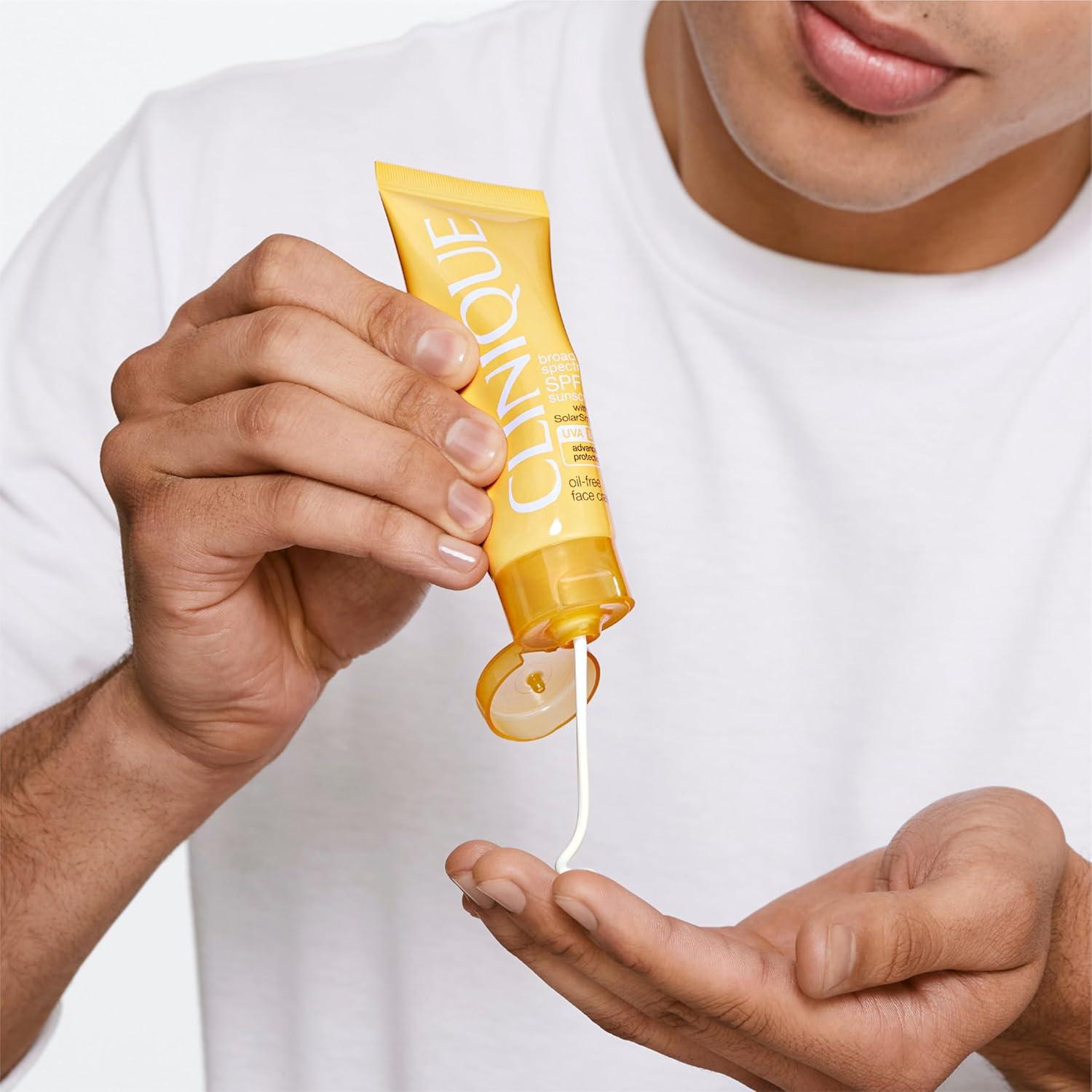 Crema Facial Libre de Aceite SPF 50 Clinique 50 ml Piel Sensible