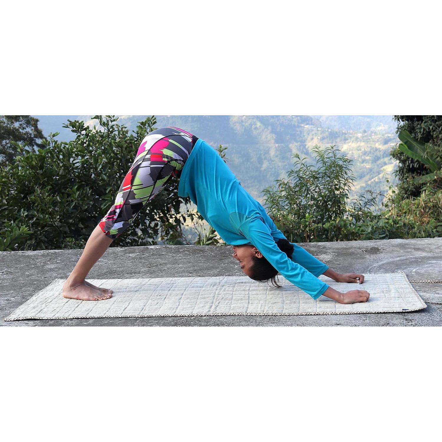 Alfombrilla de Yoga KHUSI de Cañamo Orgánico Extra Gruesa