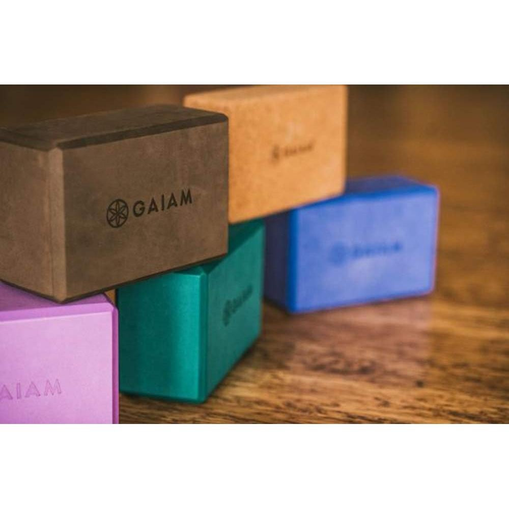 Ladrillo de Yoga de Corcho Gaiam 23x14x8 cm Antideslizante