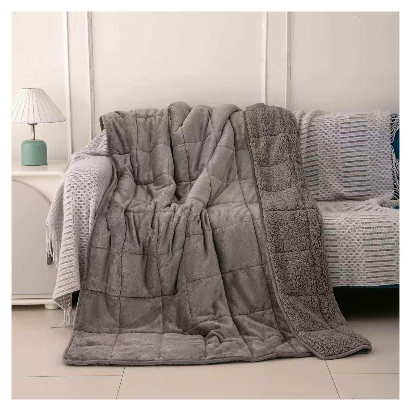 Manta con peso MENHIRY 91x122 cm de terciopelo gris para adultos