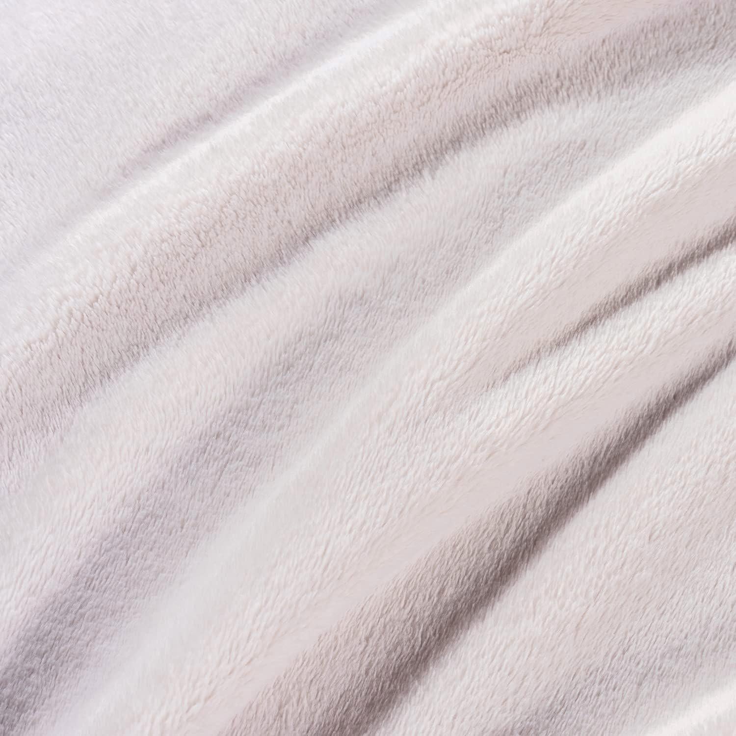 Manta Usable Berkshire Blanket Primalush Moonbeam 58x64 cm