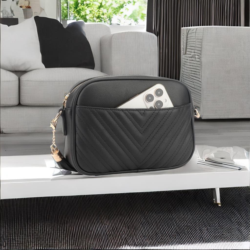 Bolso Cruzado Acolchado Lola Mae Negro 21.6x5.1x15.2 cm