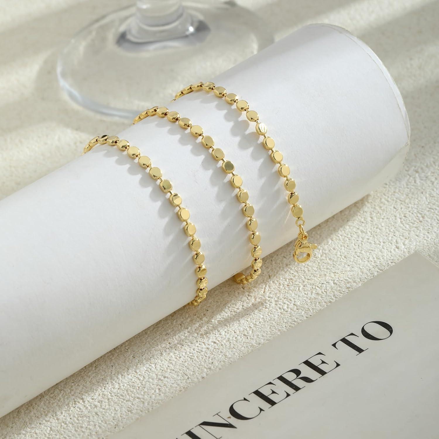 Collar dorado en capas Hothrty para mujeres con perlas y conchas