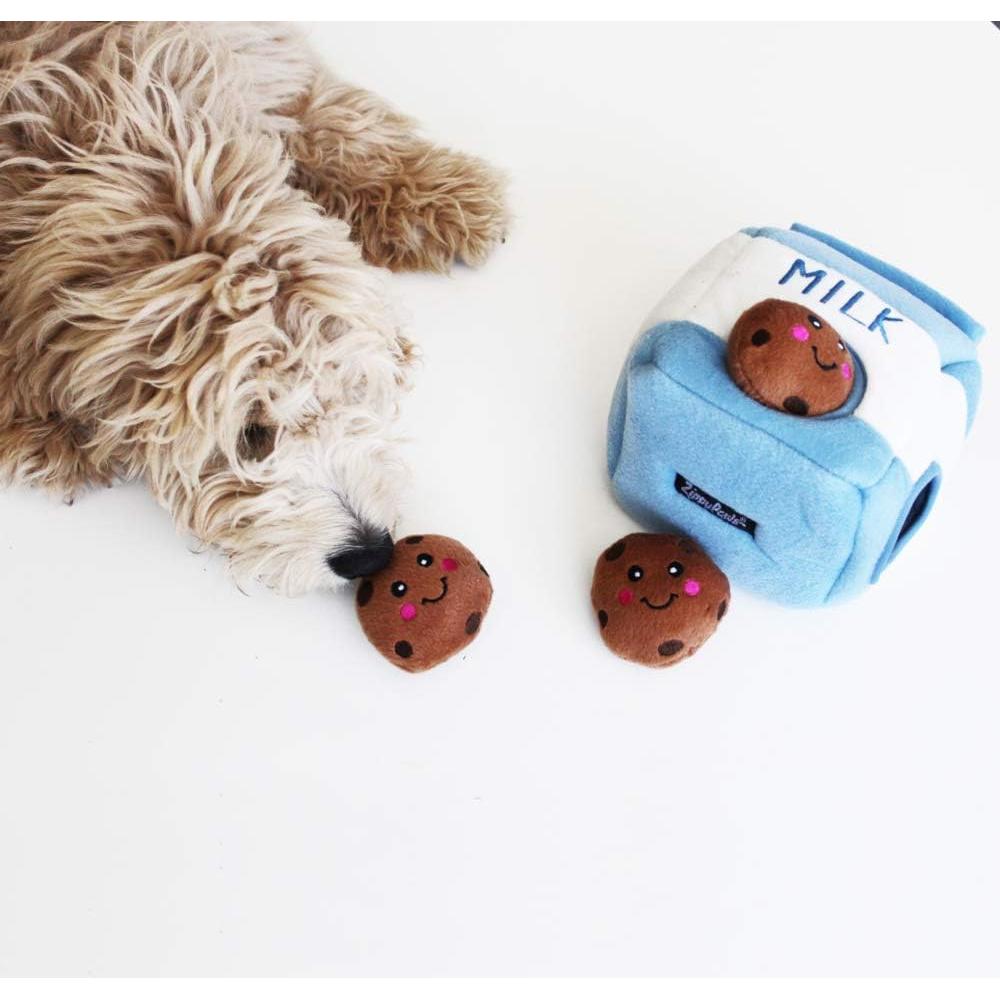 Juguete Interactivo para Perros ZippyPaws Burrow Leche y Galletas