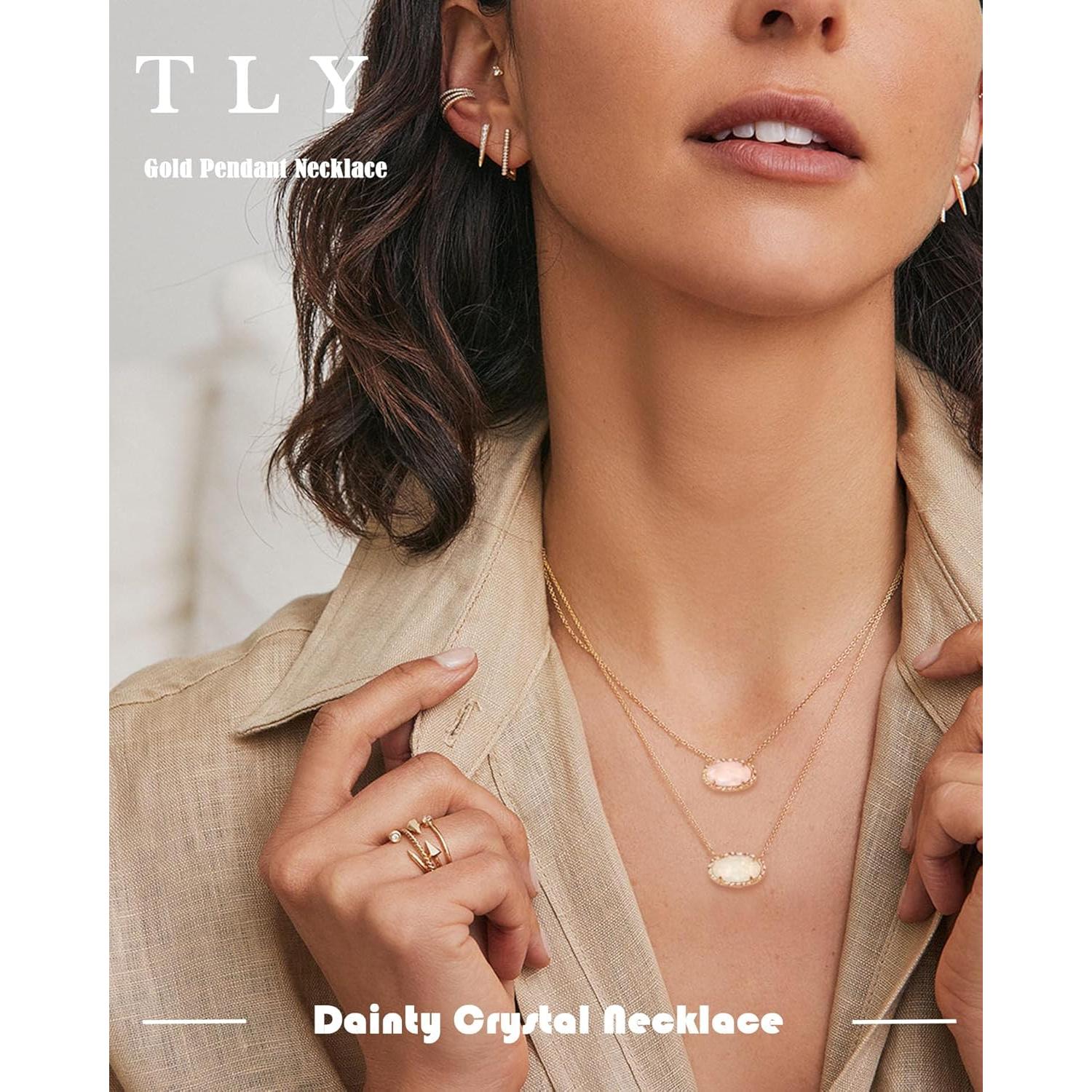 Collar Dainty de Oro 14K TLY con Colgante de Cuarzo Rosa