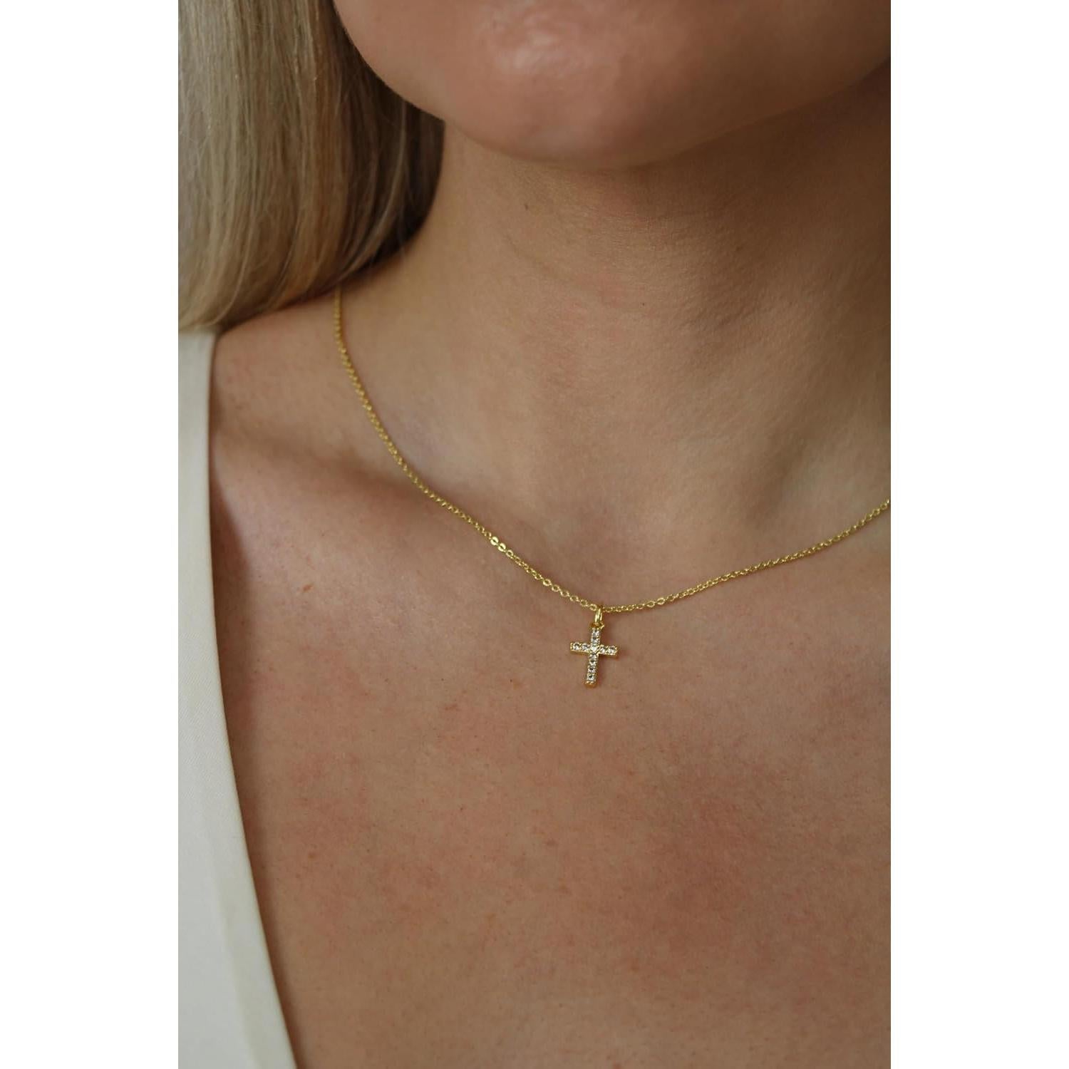 Collar minimalista con cruz chapado en oro 18K para mujeres