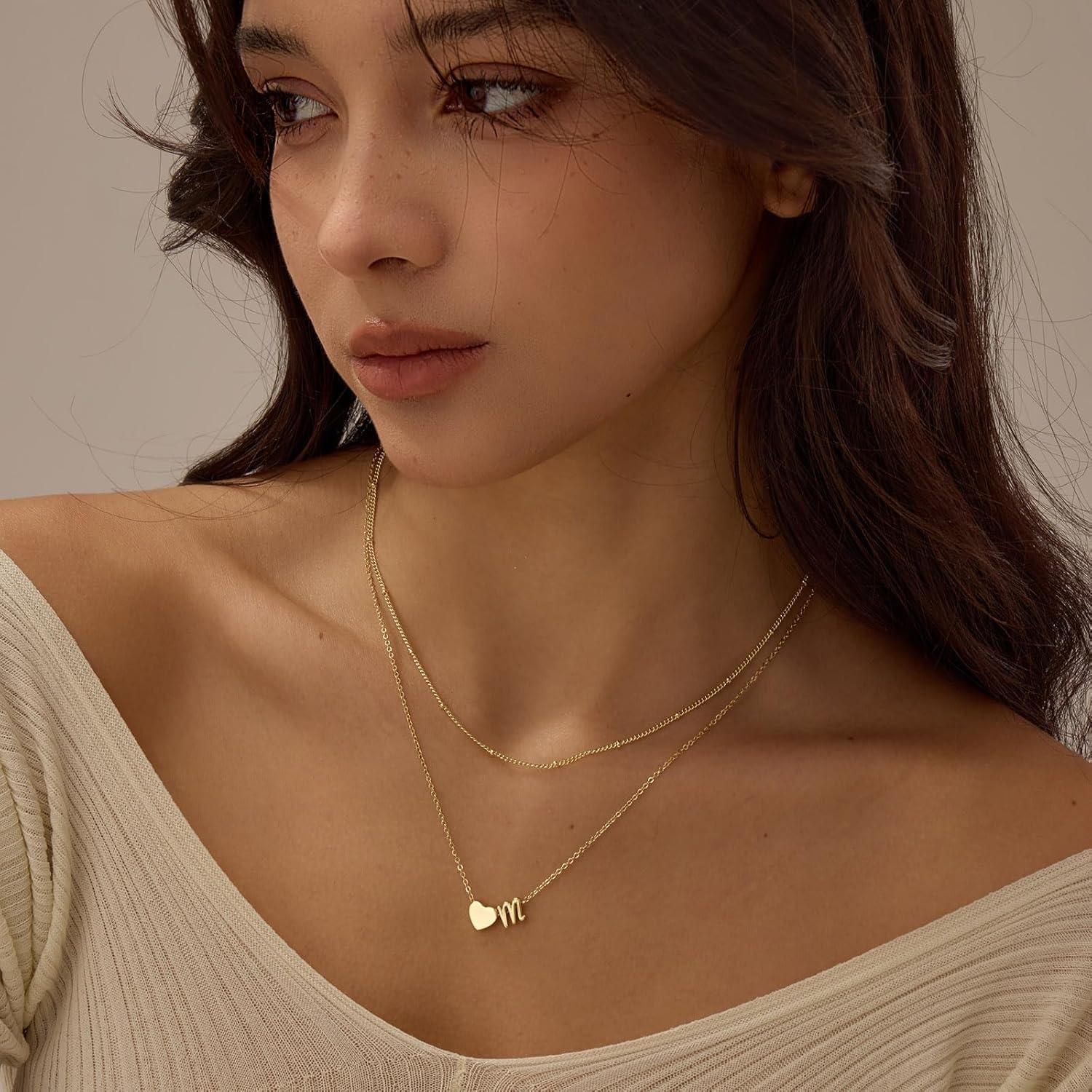 Collar Inicial de Corazón de Oro 14K para Mujeres Ajustable