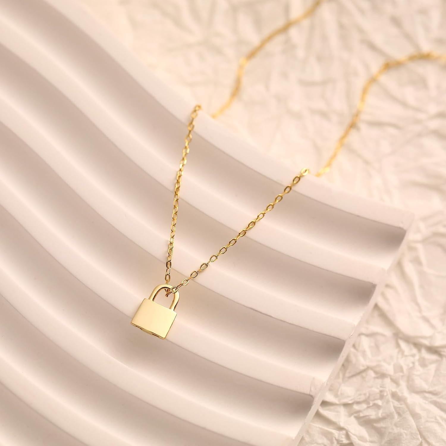 Collar de candado de plata esterlina 925 chapado en oro 14K